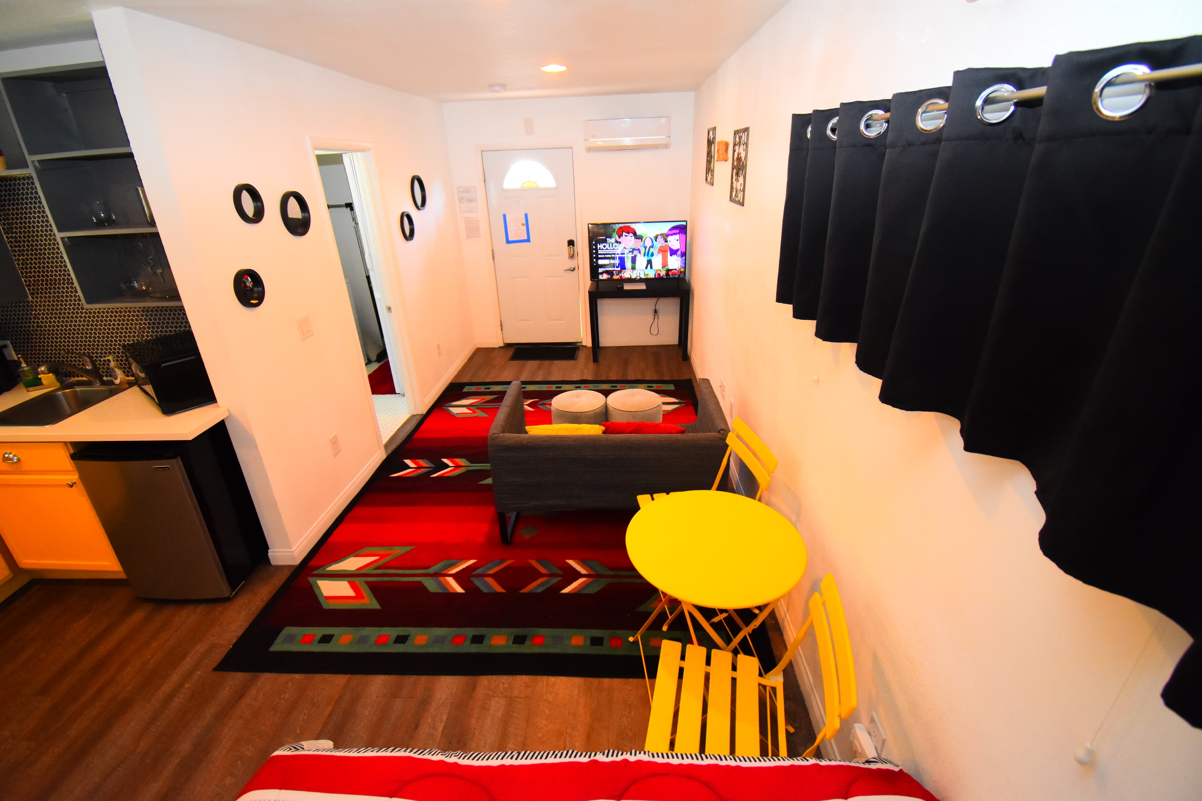 Baby B Bungalow by Fremont Street