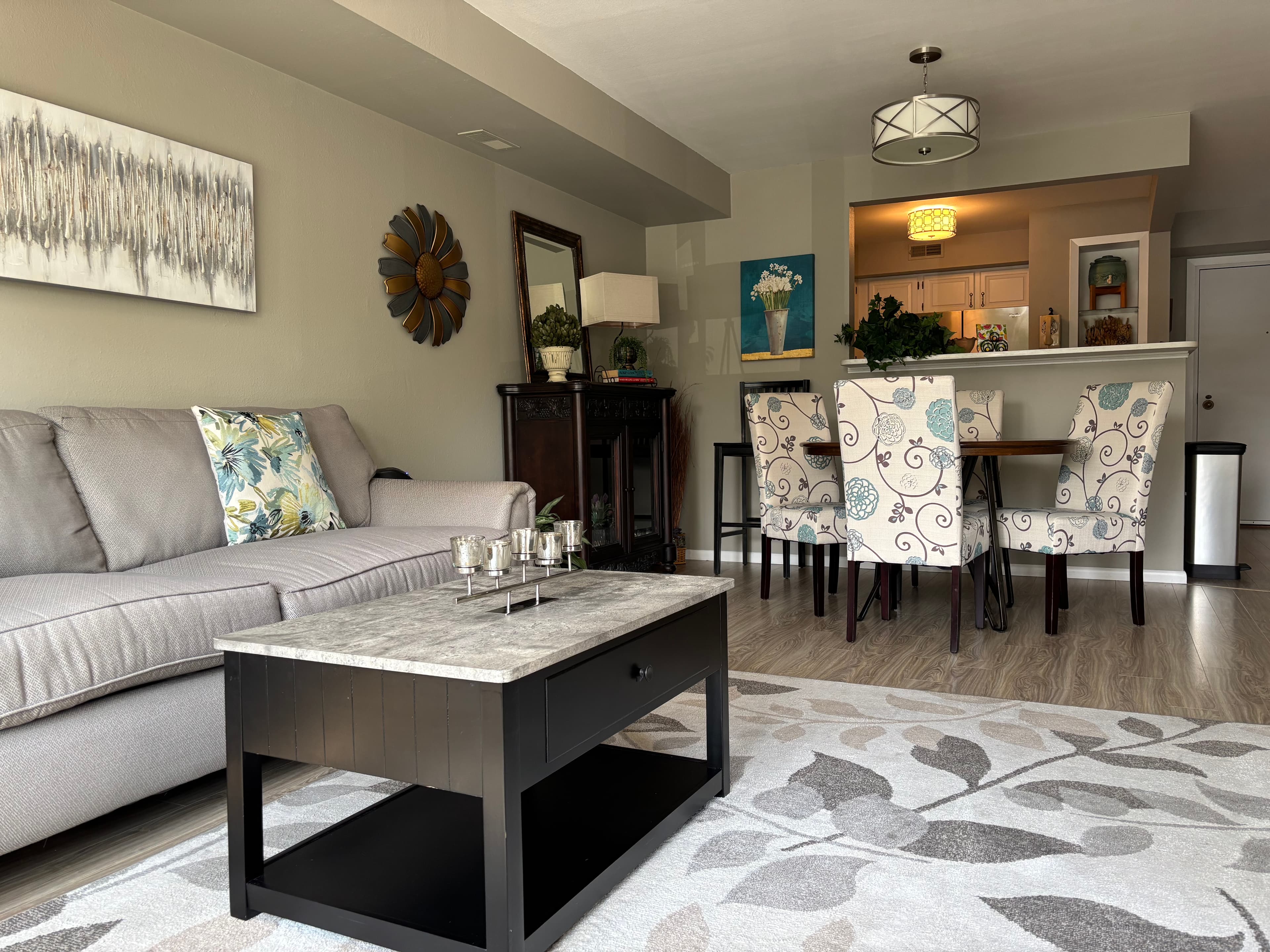 PHOENIX FLAT 2