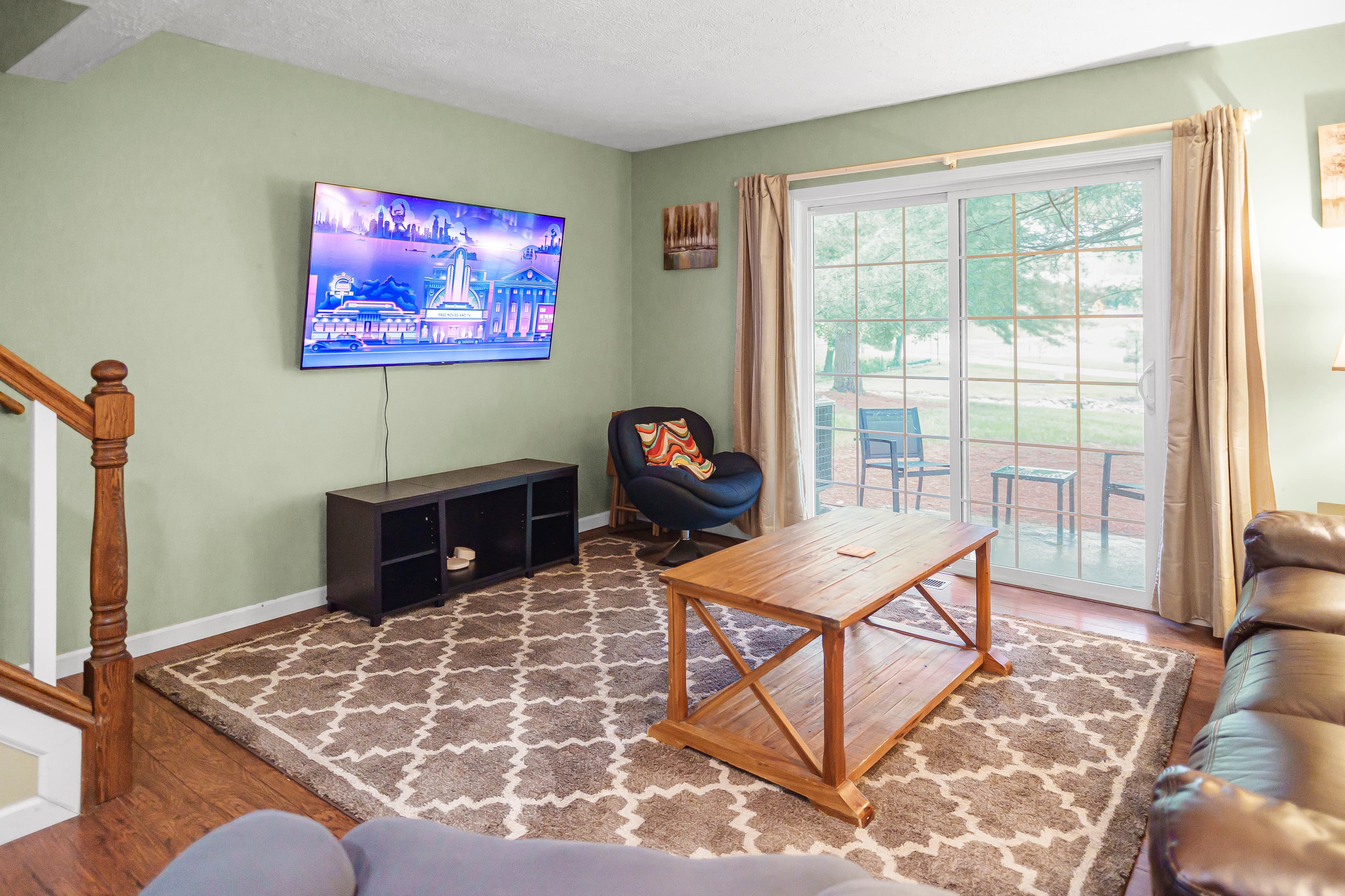 3BR Traveler Townhouse in Btown 3