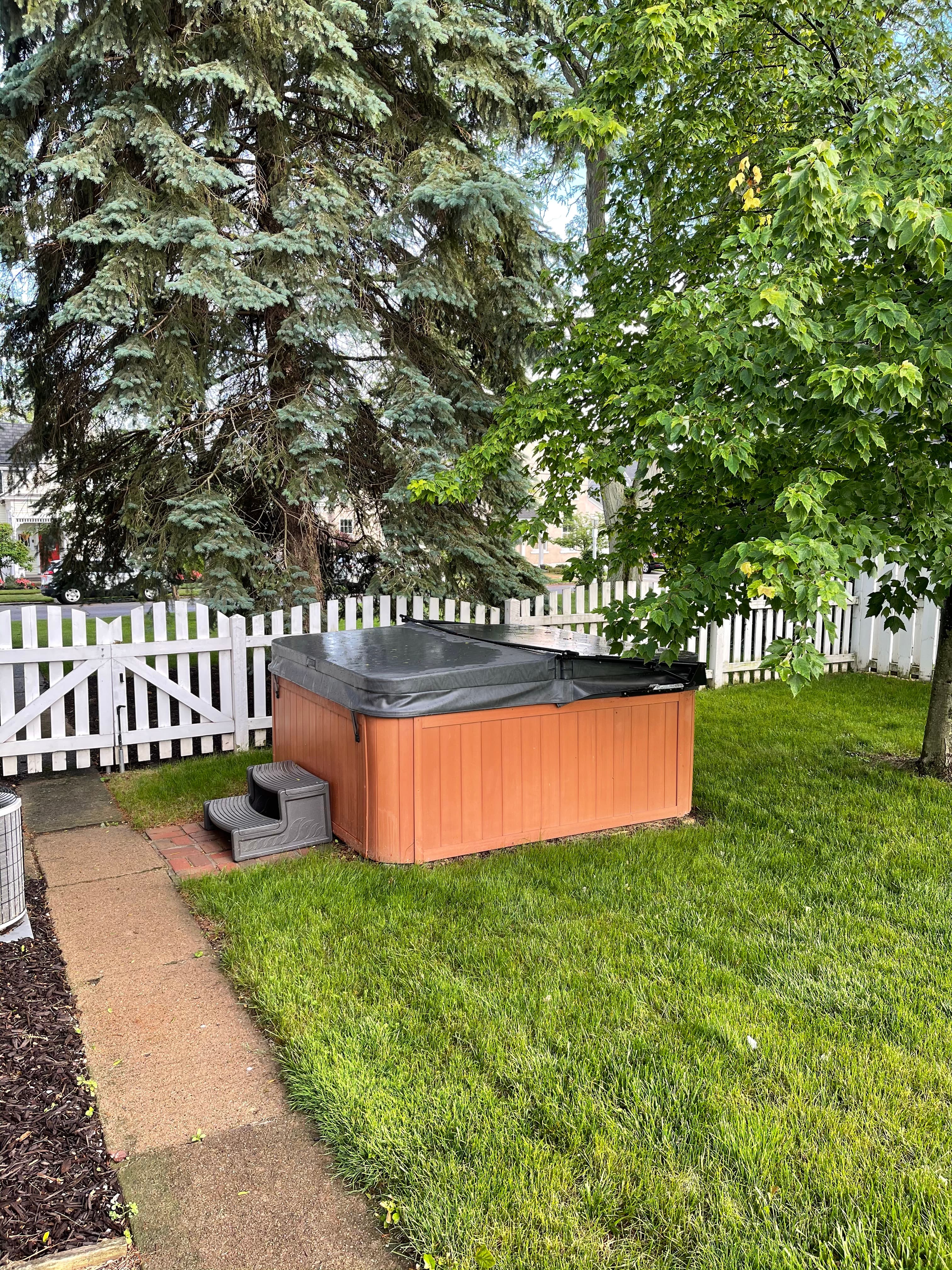 4-Bed, Pets Welcome, Charming! 4