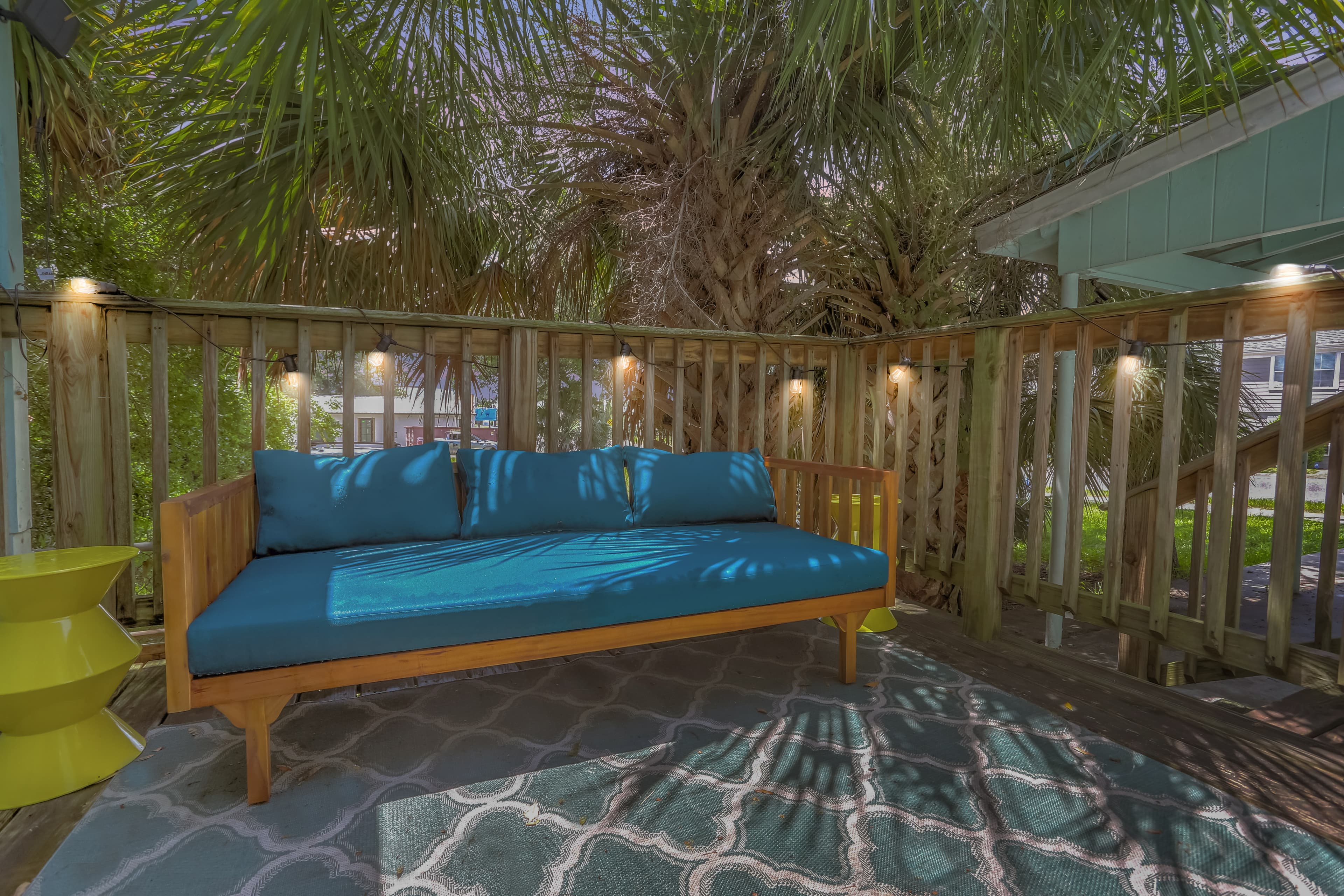 Central 2BR/2BA | 10 Min Beach 4