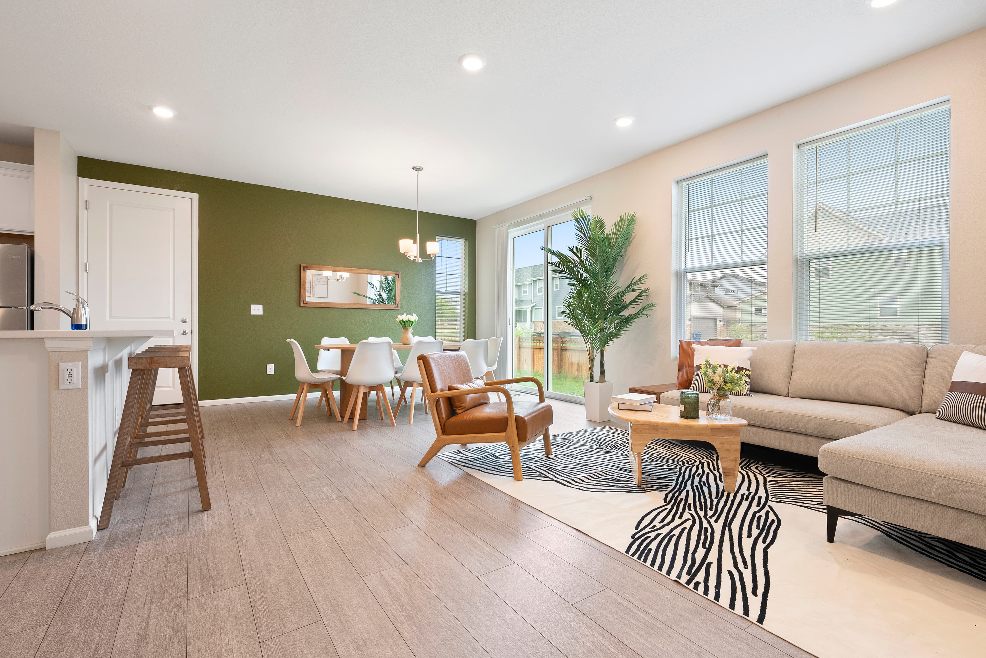 3BR Near DIA&Gaylord •Move-Ready 2