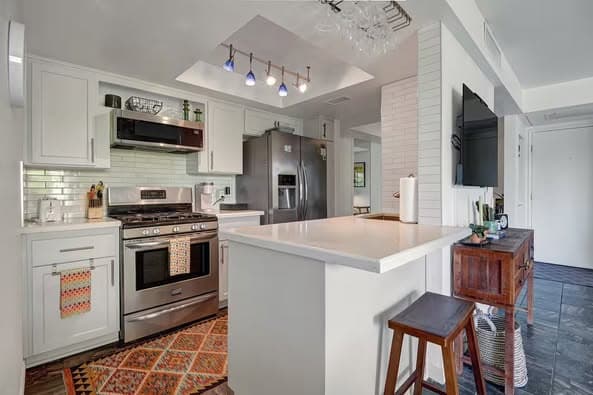 South Palm Springs 2BR/2BA -Quiet 2