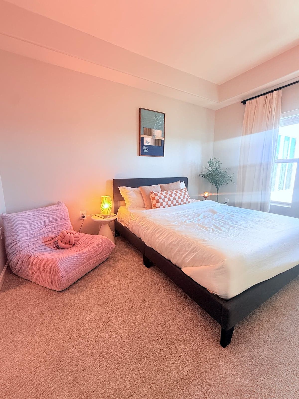 2BD/2BA ON WILSHIRE BOULEVARD 4
