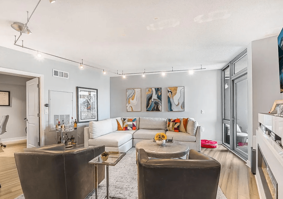 Stylish Washington, DC City Escape 4