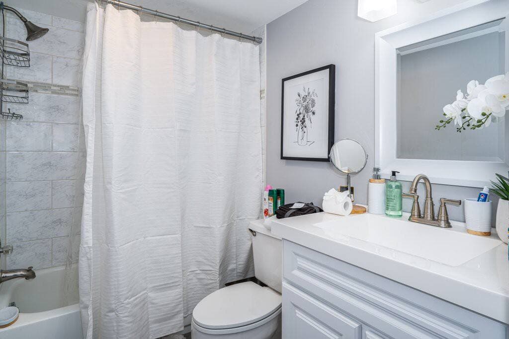 Lovely Condo Near Braves Stadium 4