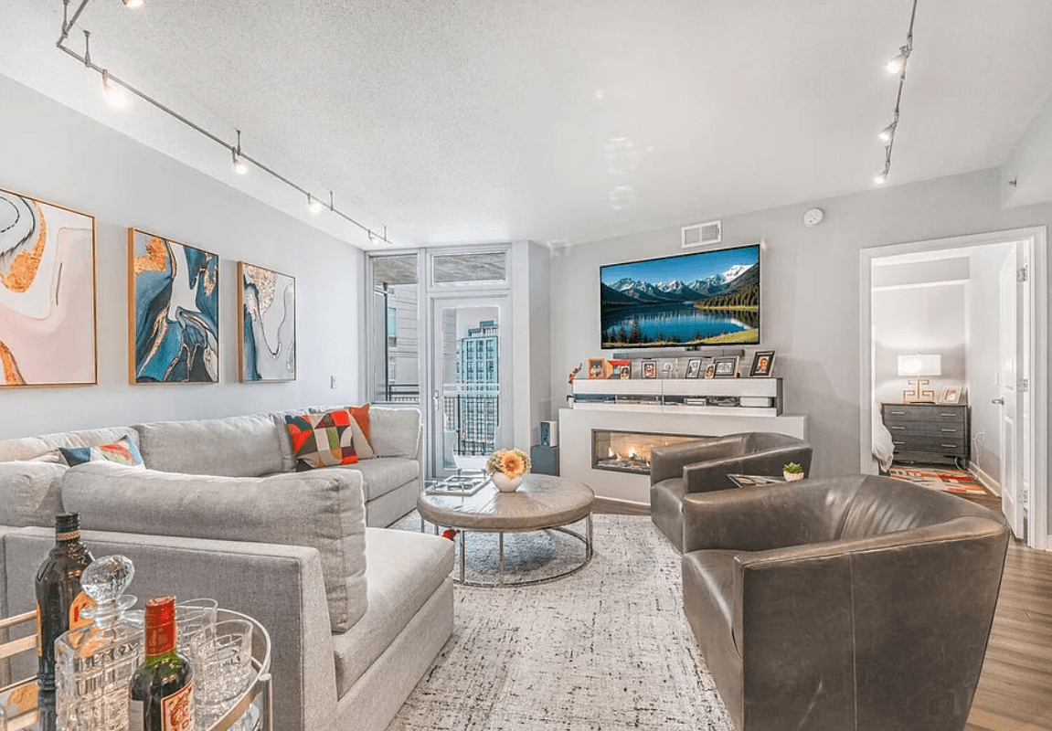 Stylish Washington, DC City Escape