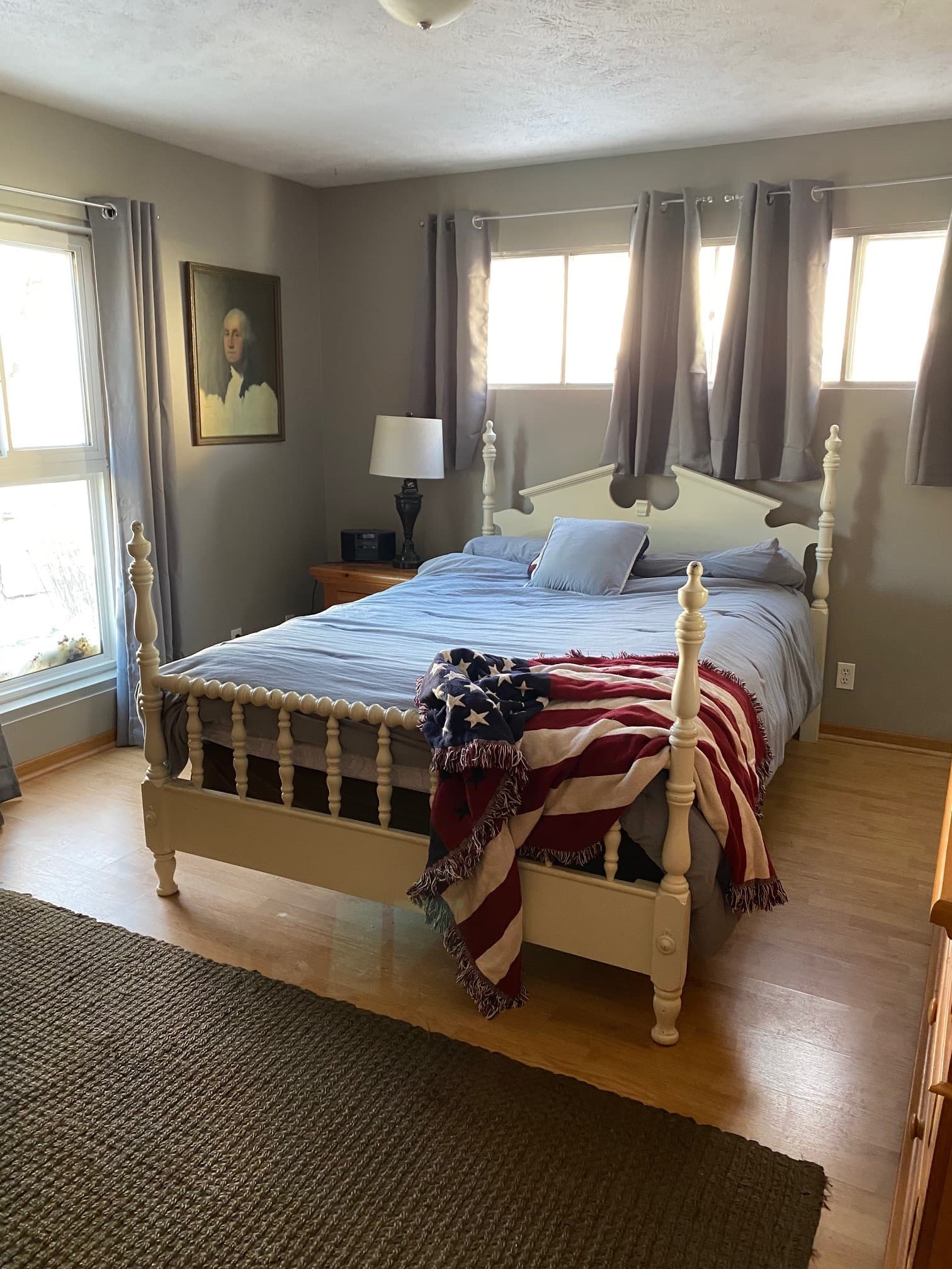 Quiet Dundee/Midtown Omaha Property 4