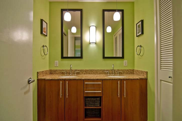 SUPERB 1 BED/ 1 BATH APARTMENT 5