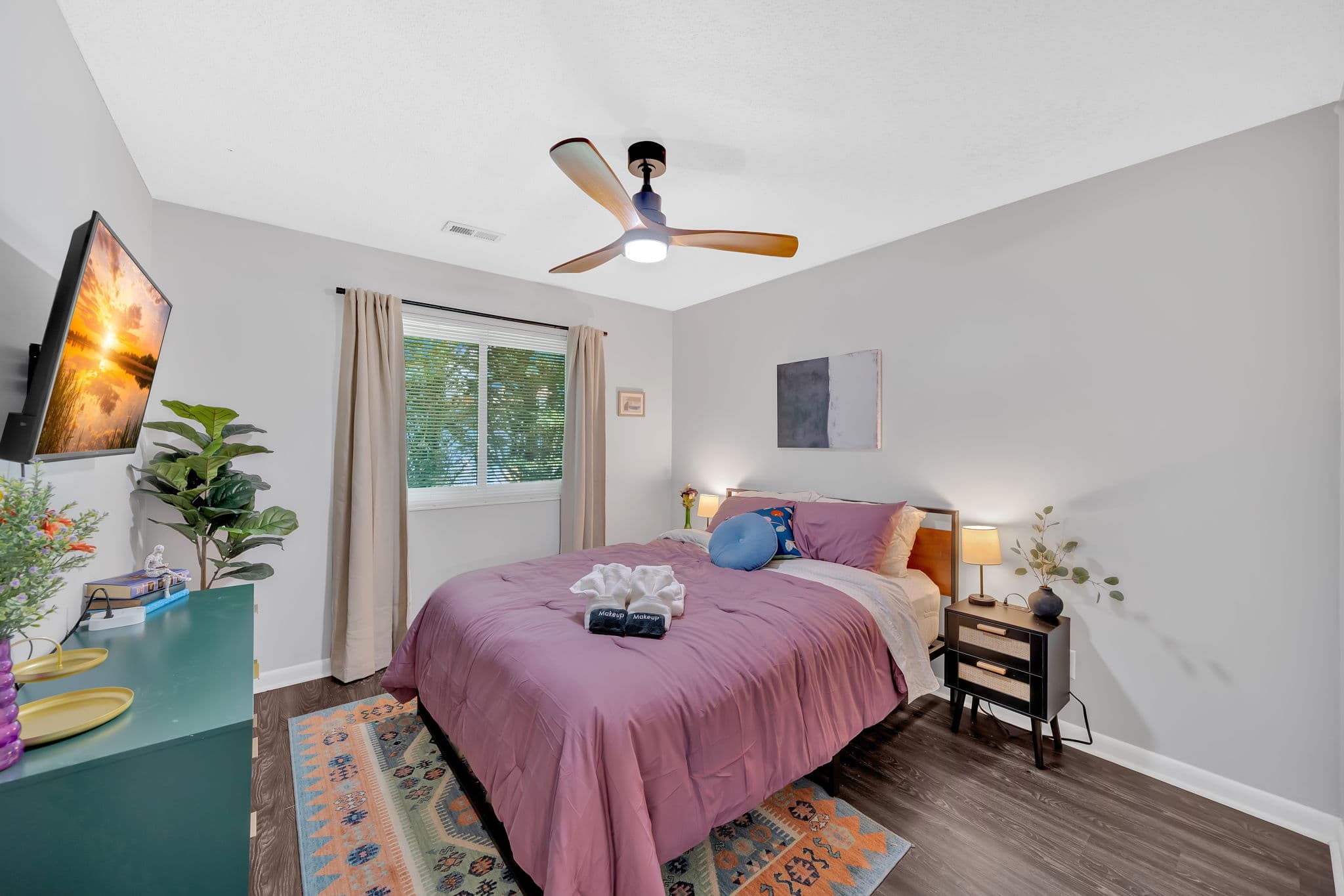 Stunning West Knox | Pet-Friendly 3