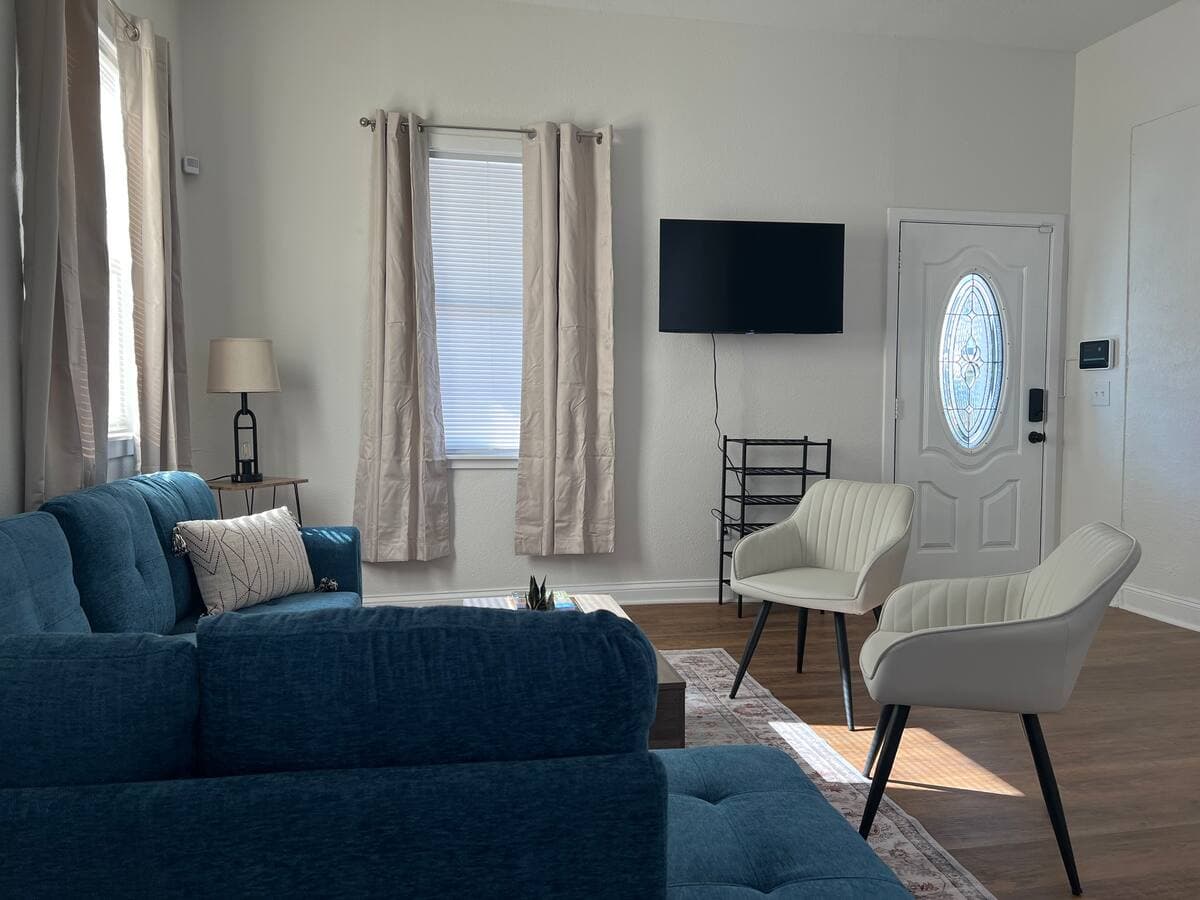 King Bd, Monthly Stay near Downtown 4