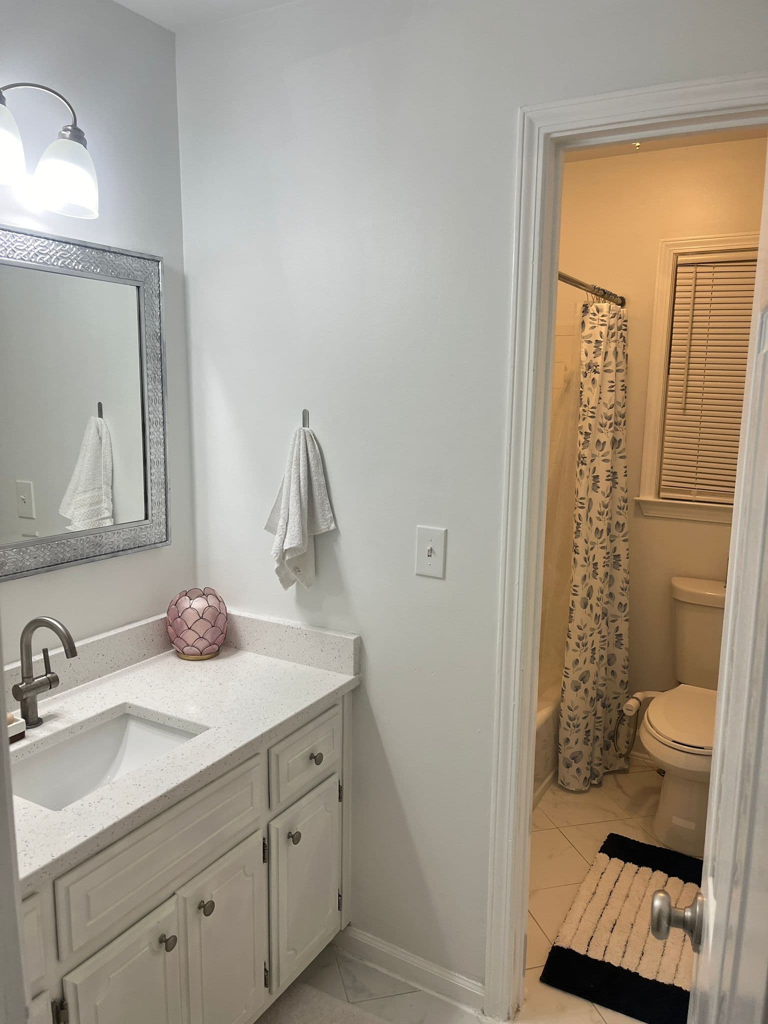 Queen room in Tucker 3