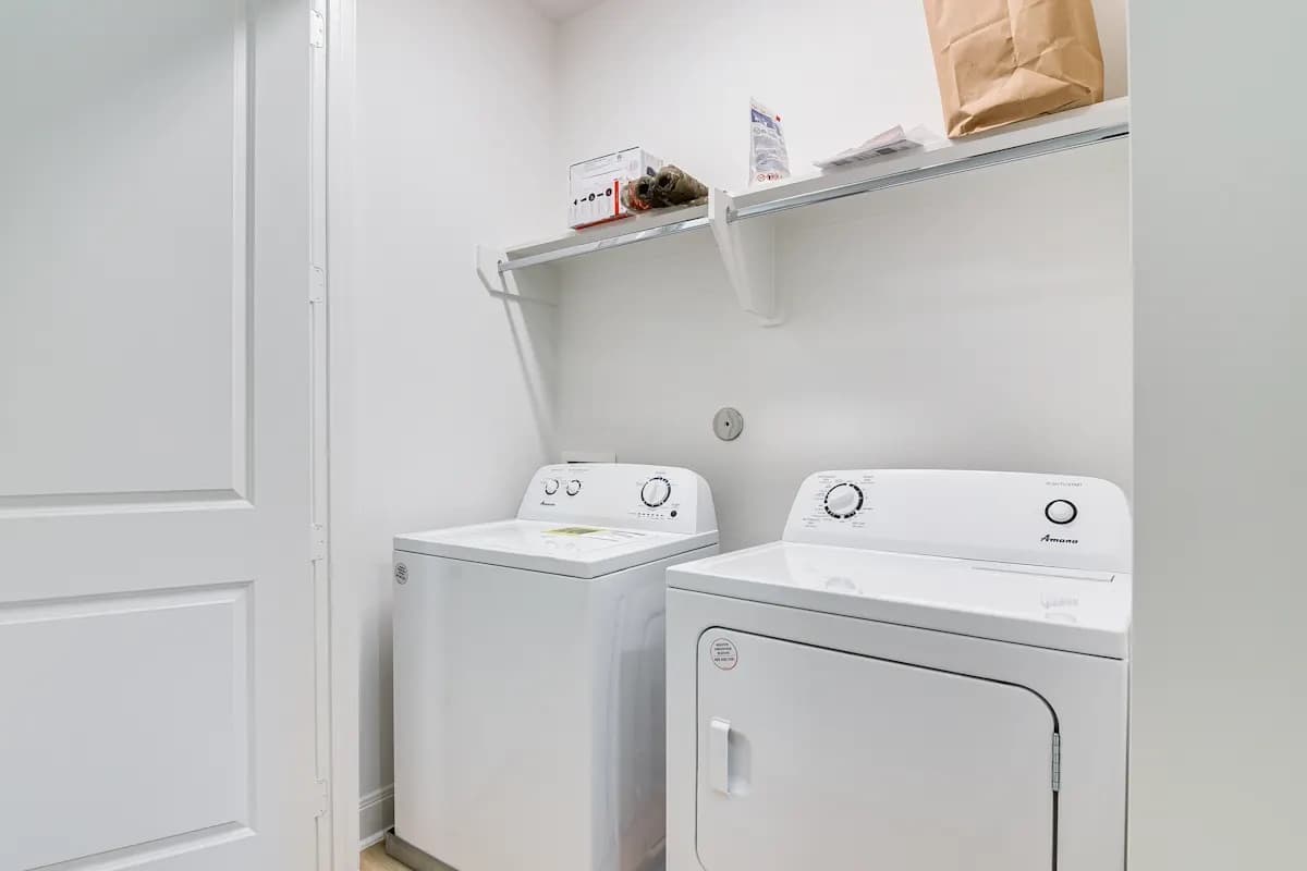 Houston Med Center Furnished Home 5
