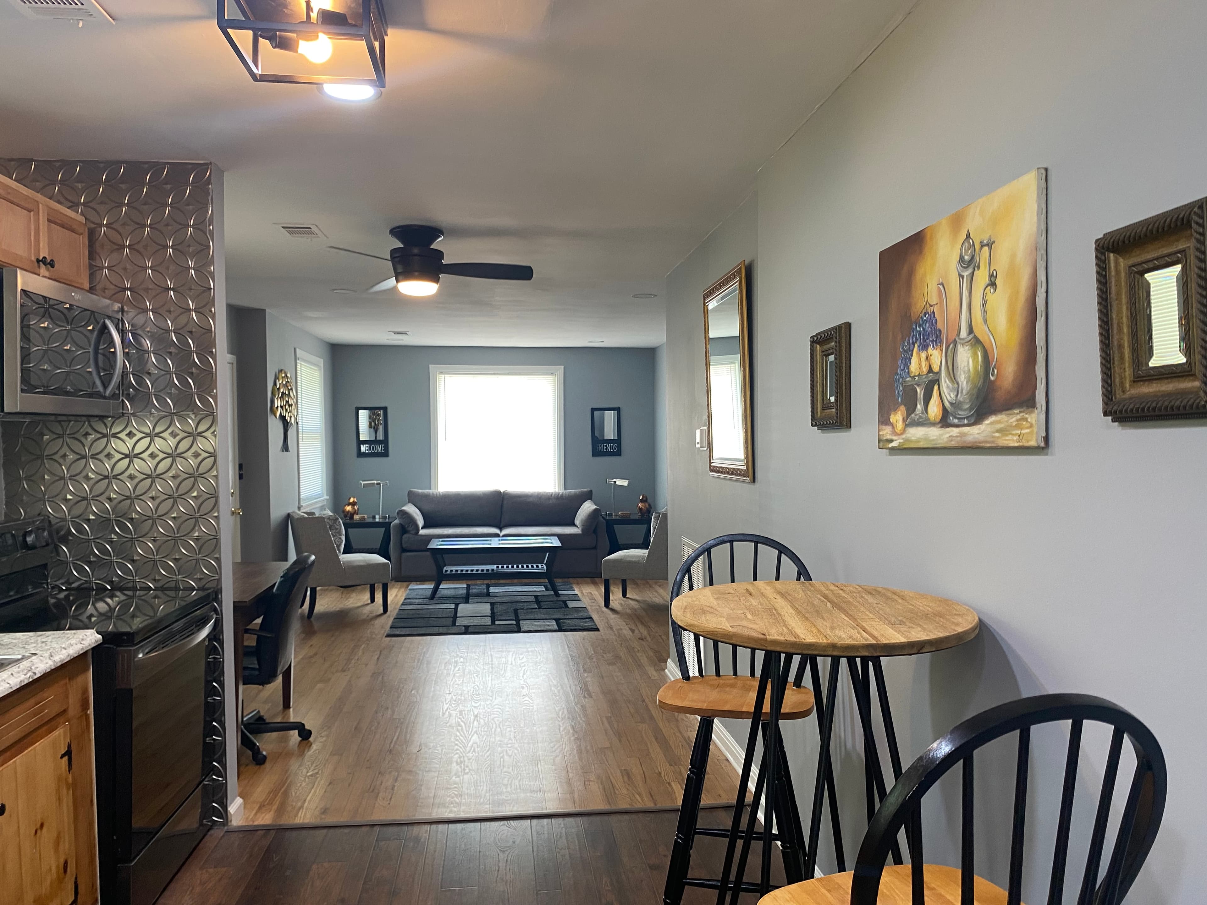 Exceptionally Gorgeous Clean Home  2