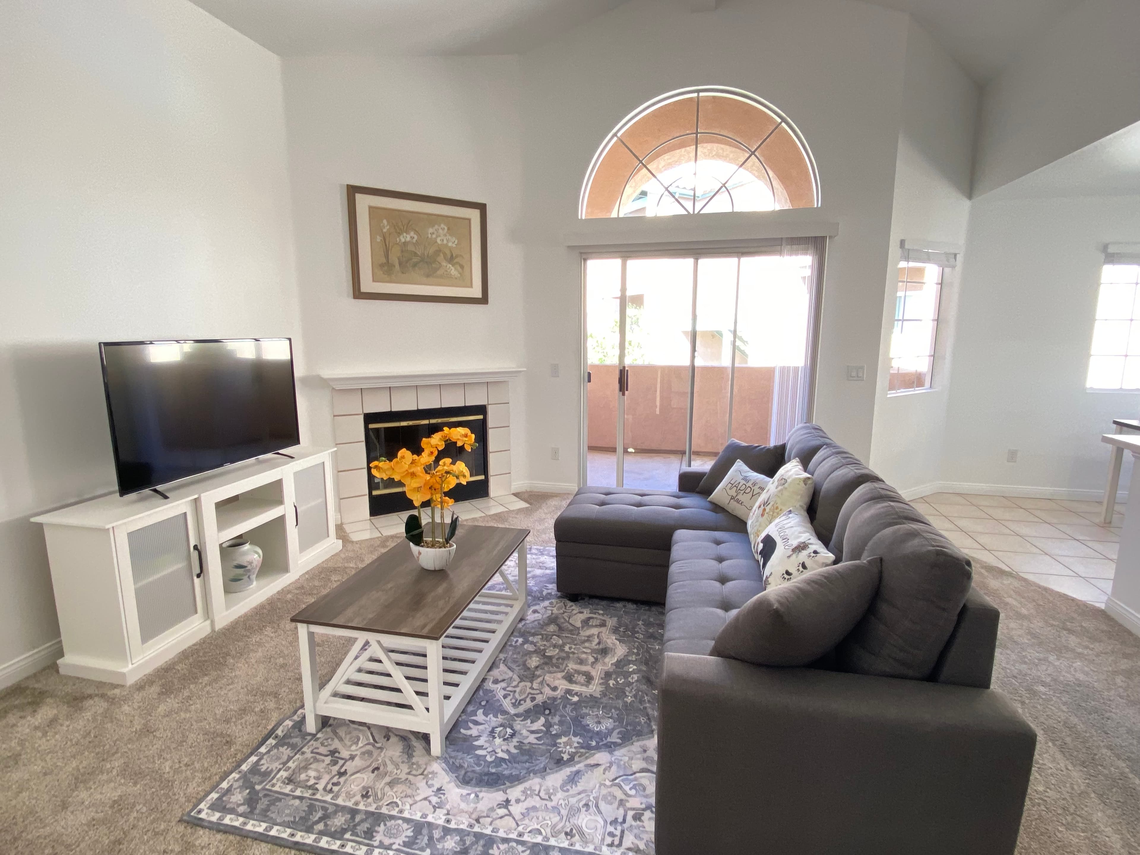  Furnished 3BR/2BA Condo in 92127