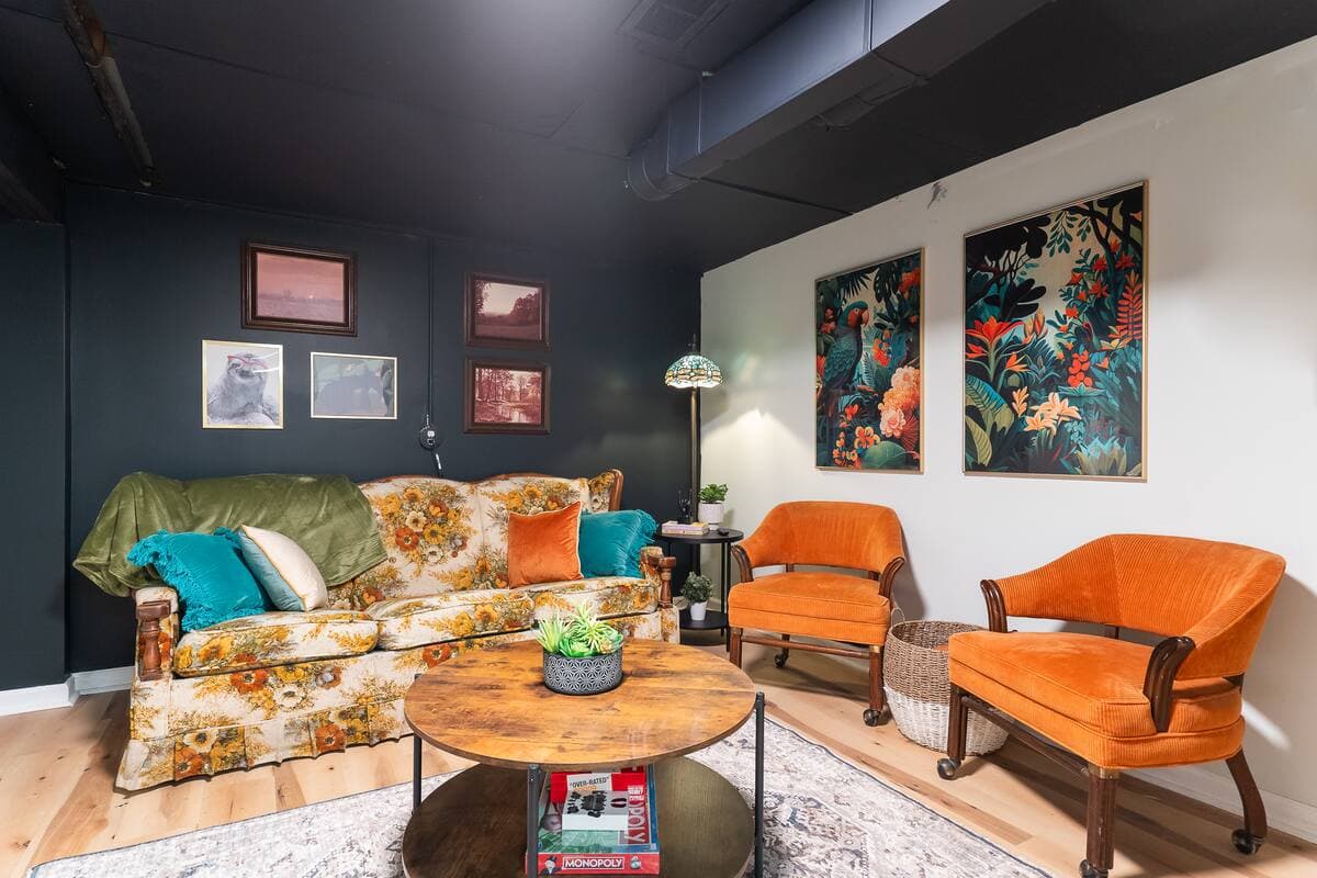 Private Apartment, Vintage Vibes 5