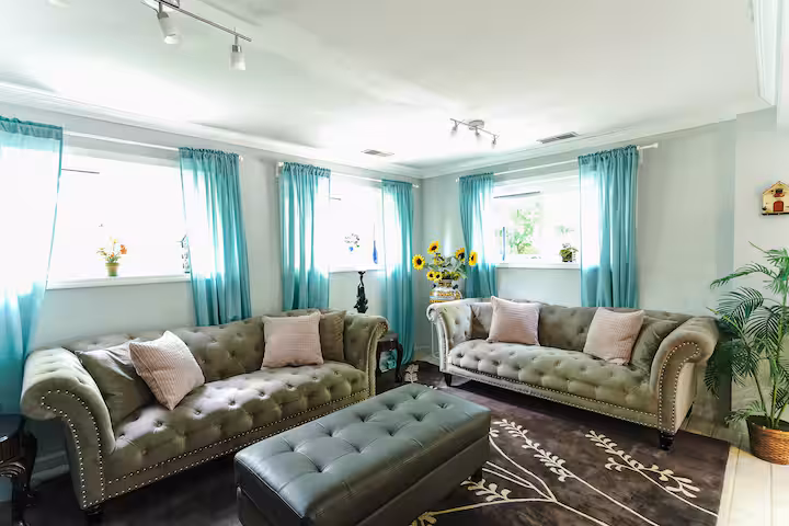 Local Life in Carmel | Apartment 2