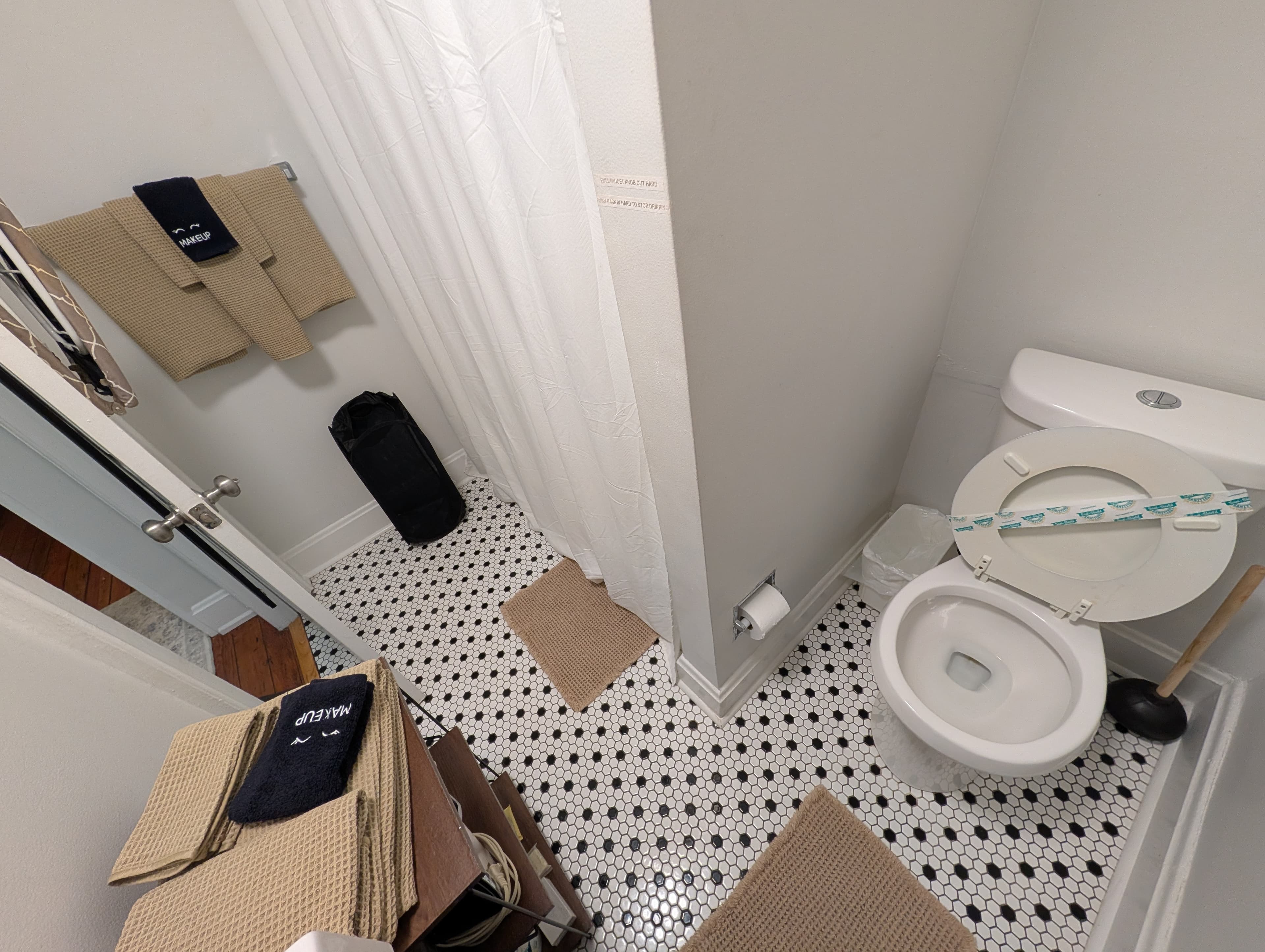 Heart of OTR - Cozy Boho style Apt 4