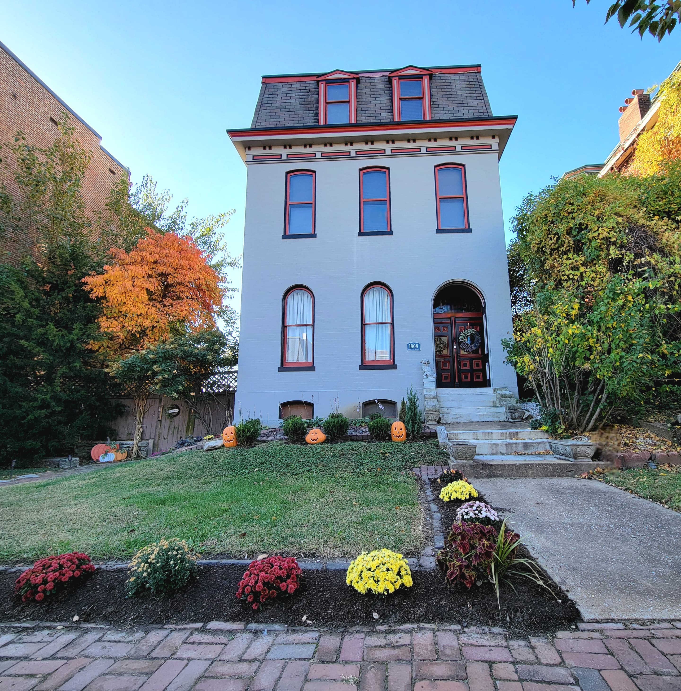 Spacious 2BR in Lafayette Square