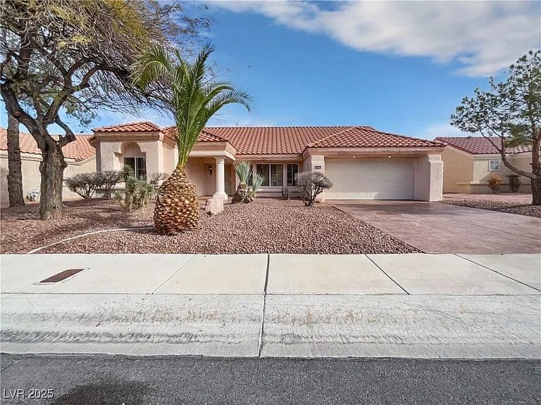Spacious 2 Bed, 2 Bath House — Move