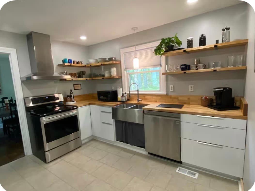 Furnished Ranch + Studio-Monte Sano 2