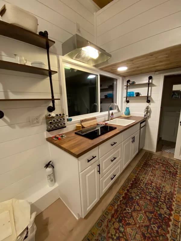 Cozy Ocean-View Tiny House Pacifica 3