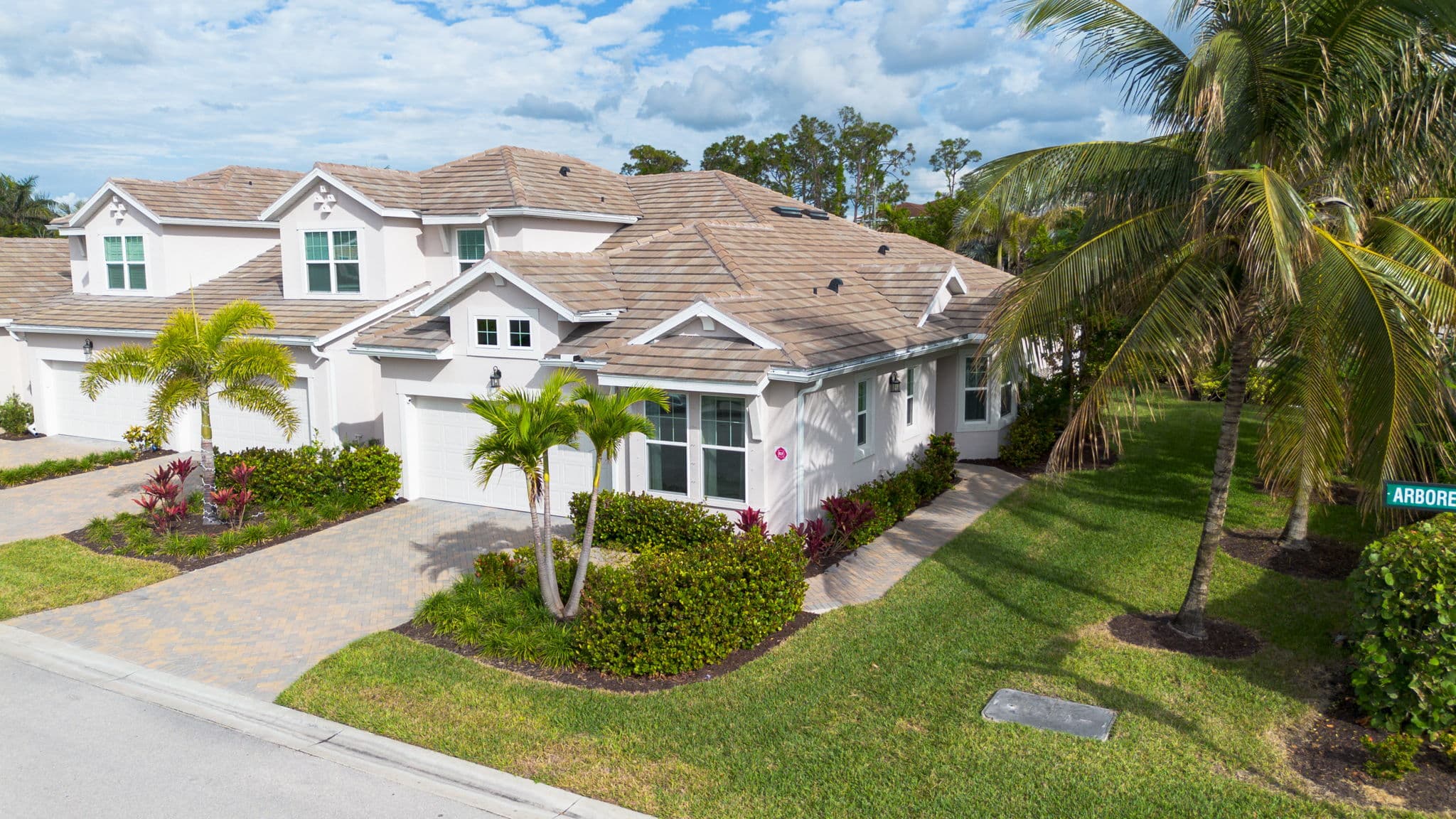 2/2 plus den Bayshore Naples 4
