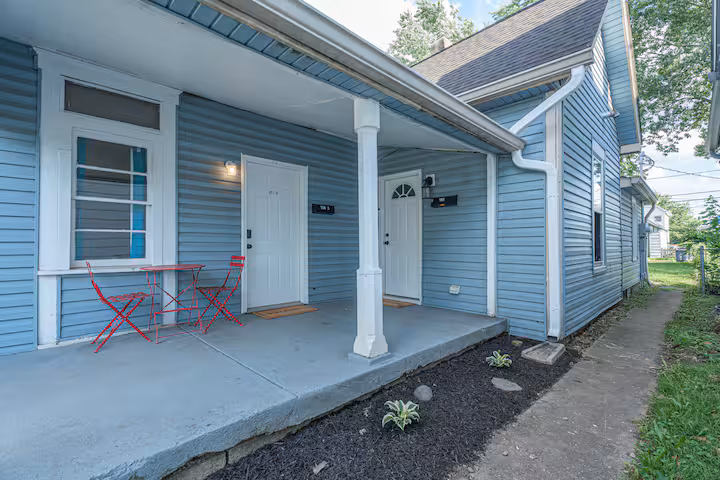 Private 1 Bd + Pup Friendly 4