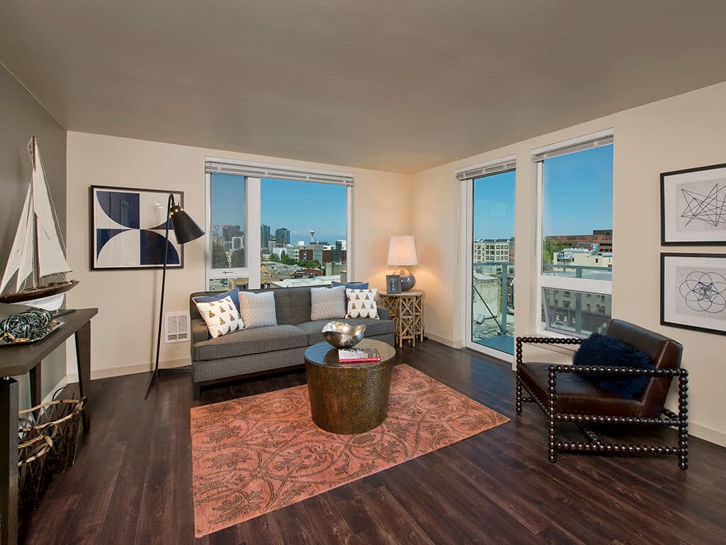 COZY 1 BED/ 1 BATH APARTMENT 