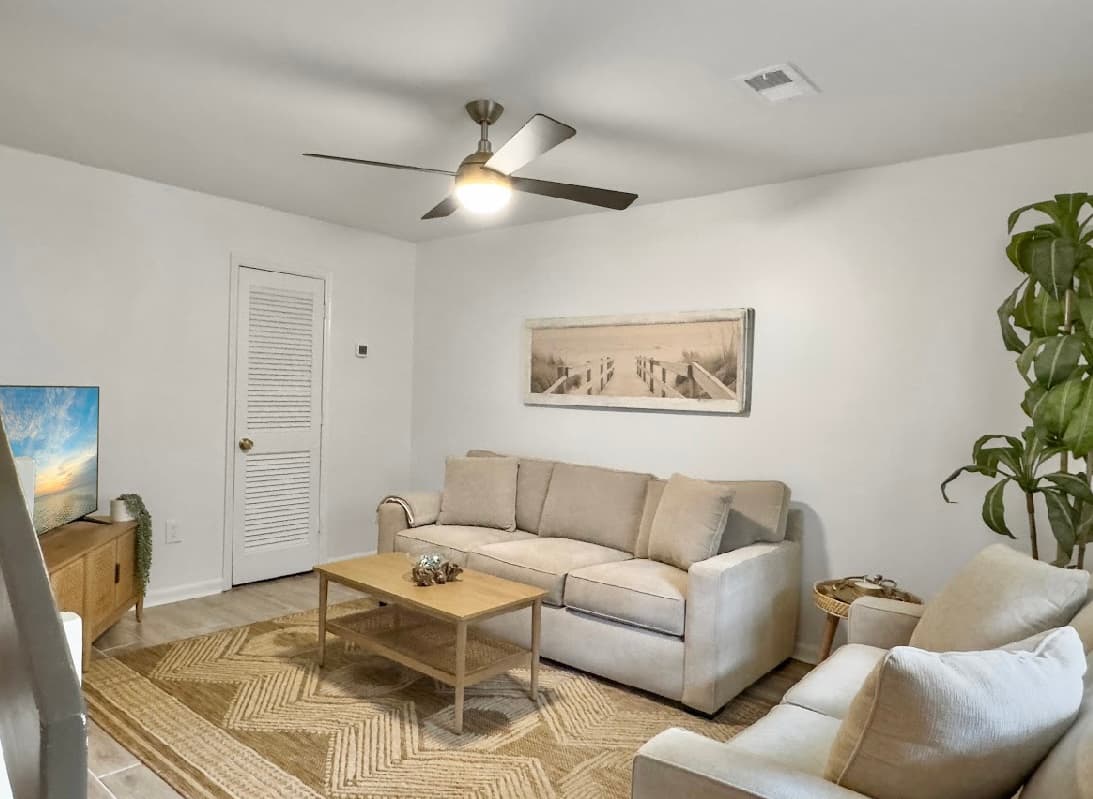 Your Charleston Oasis Awaits 2