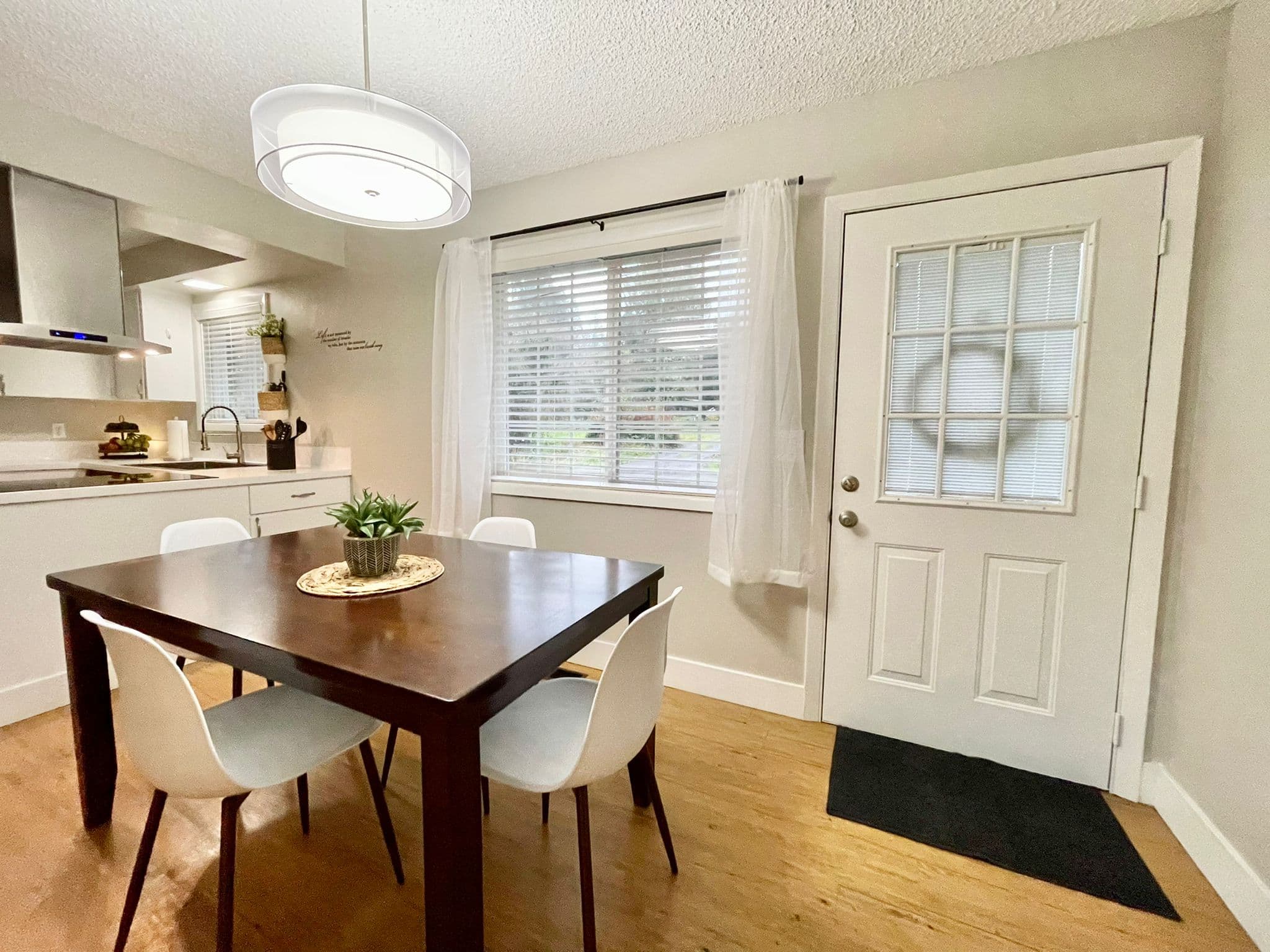 The Applewood Suite 2