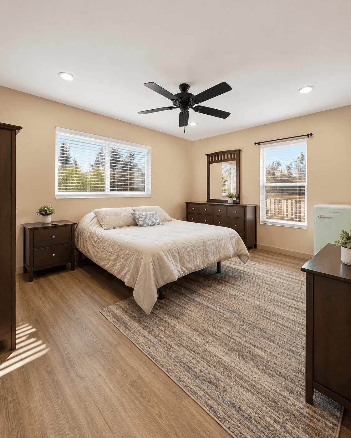 Spacious Cape Coral Furnished Home 5