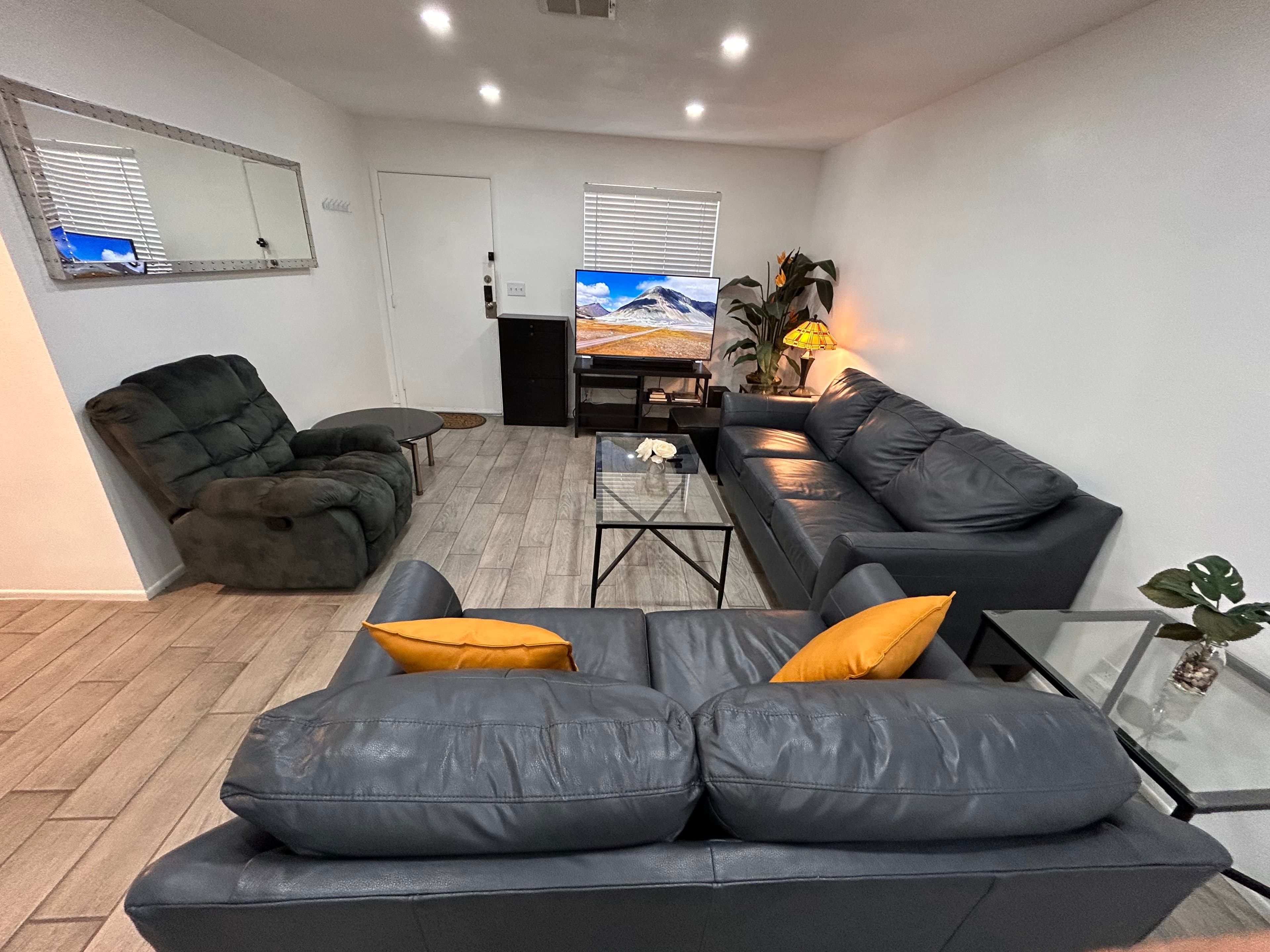 Jamming Jericho 2 bed 2 bath 1story 4