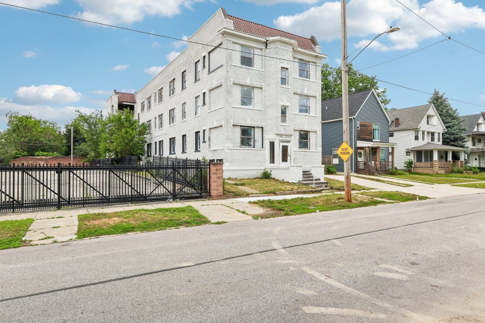 Furnished 3BR Near Hospitals