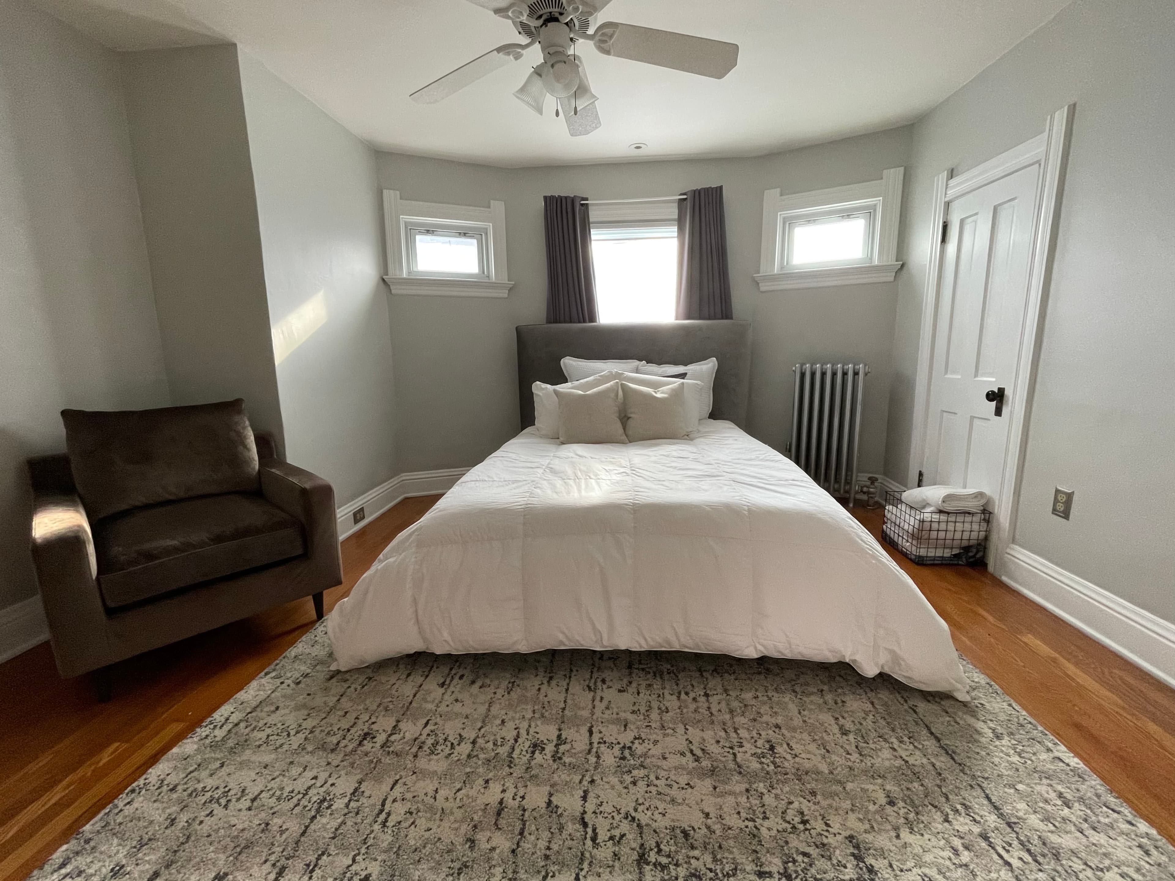 4-Bed, Pets Welcome, Charming! 3