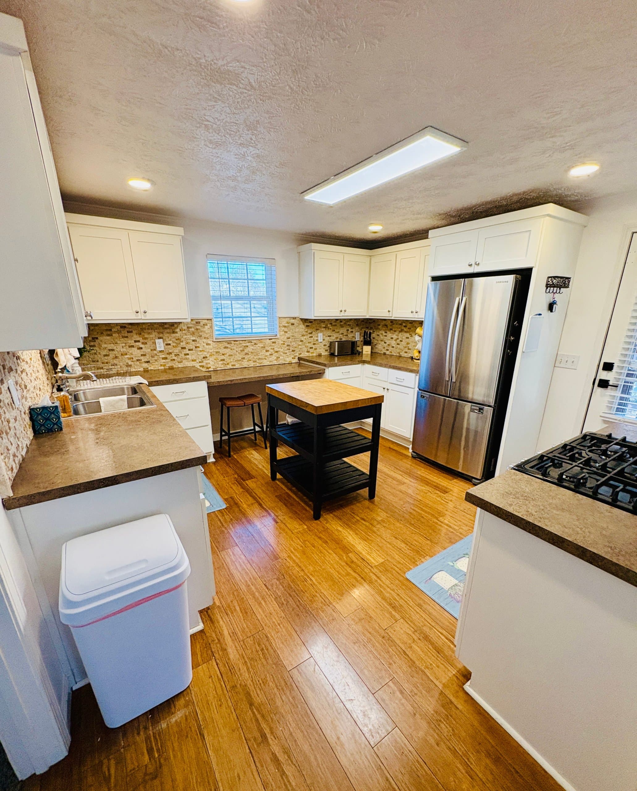 Furnished Home w/ Large Backyard 5