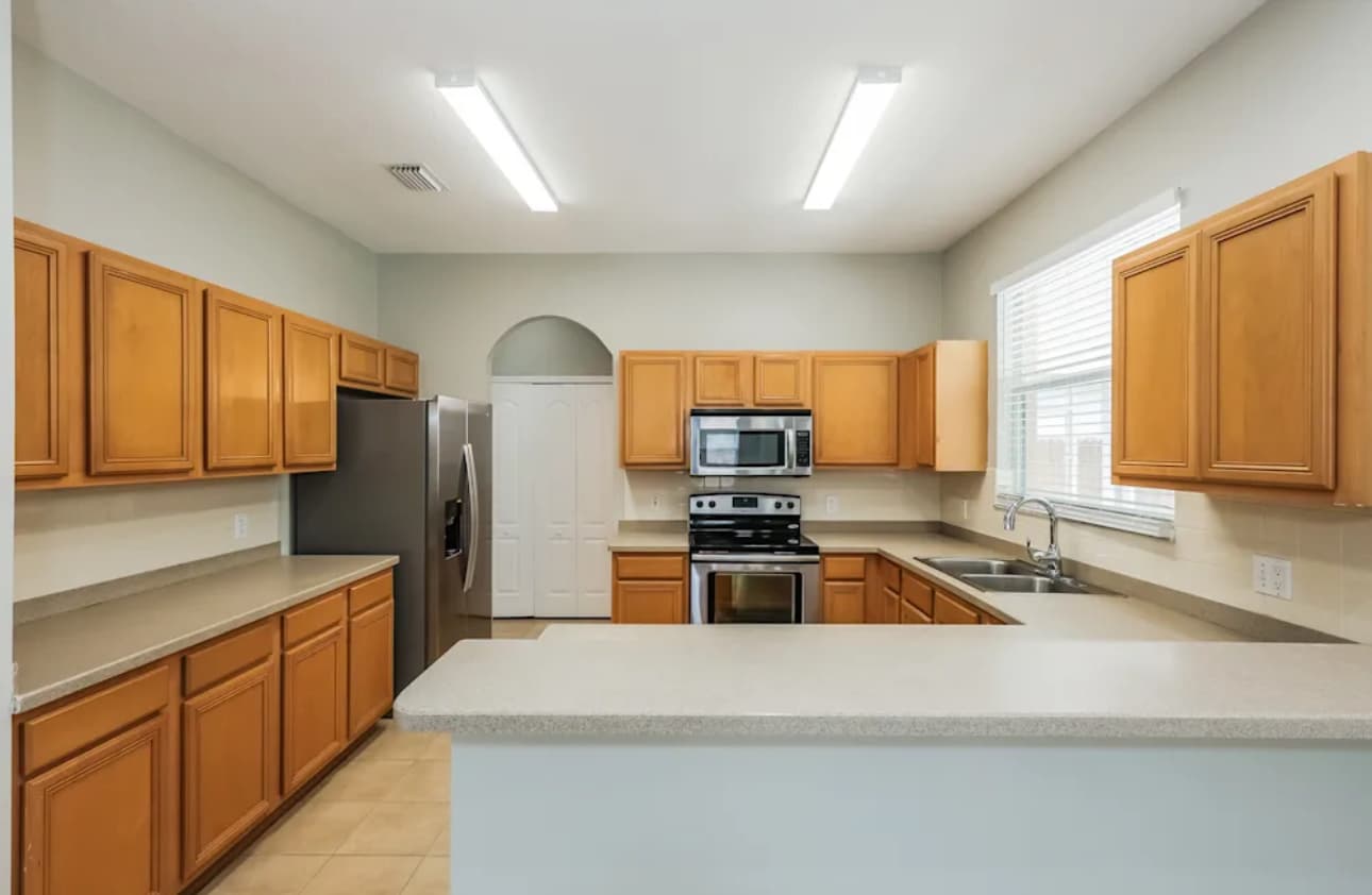 The living space offers a luxury 4