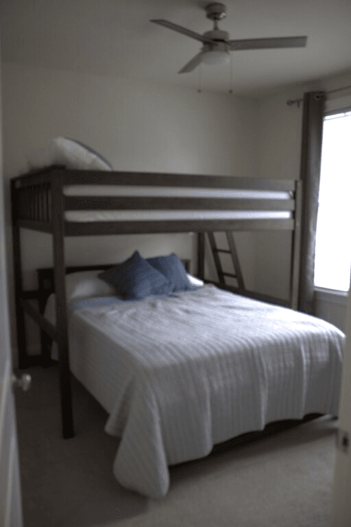 Upscale 3 en-suite bedroom Townhome 5