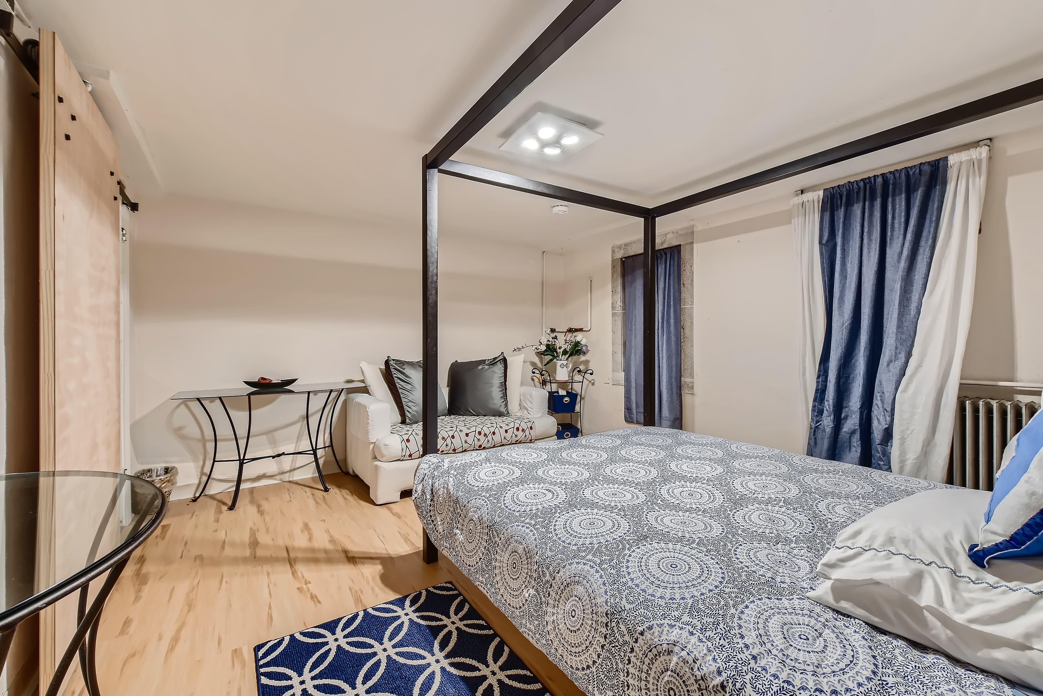All-Inclusive Professional Suite