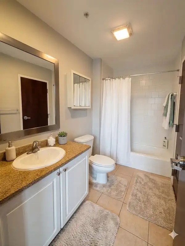 Cozy 549 Sq Ft Smart-Layout Home 4