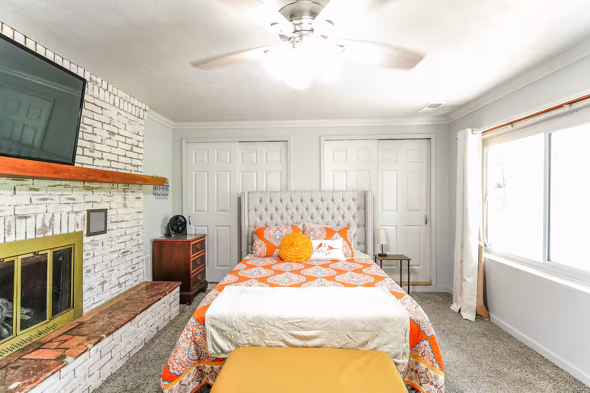 Local Life in Carmel | Apartment
