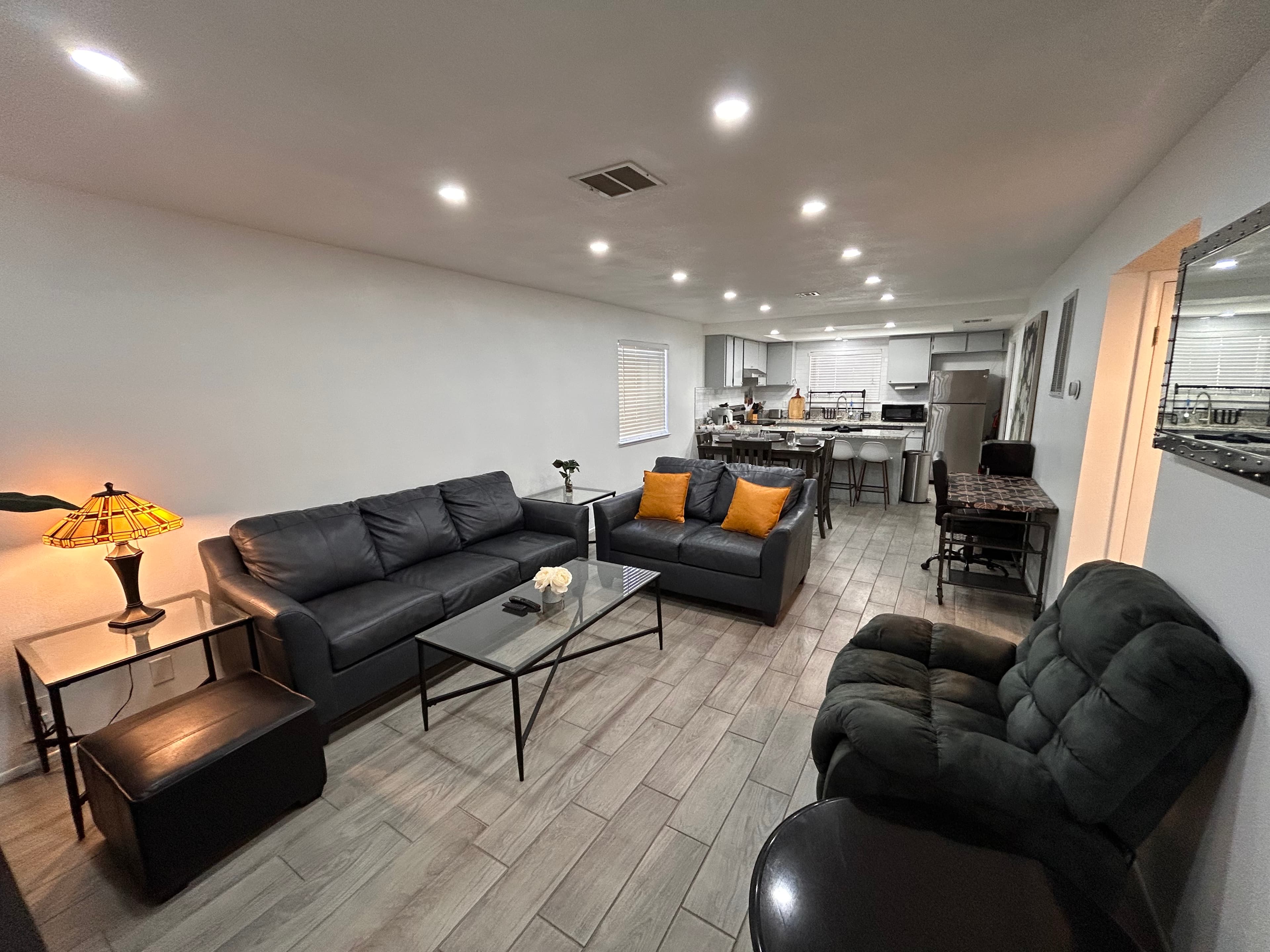 Jamming Jericho 2 bed 2 bath 1story 5