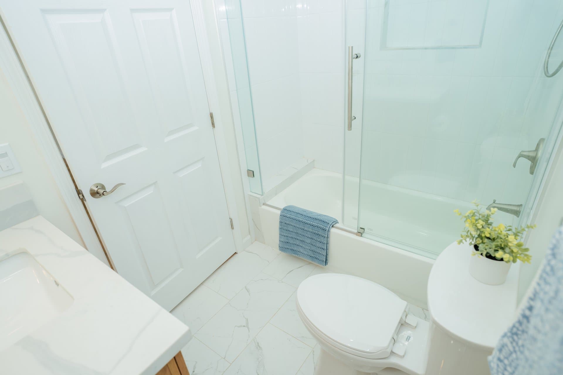 Private Room with Shared bathroom 4