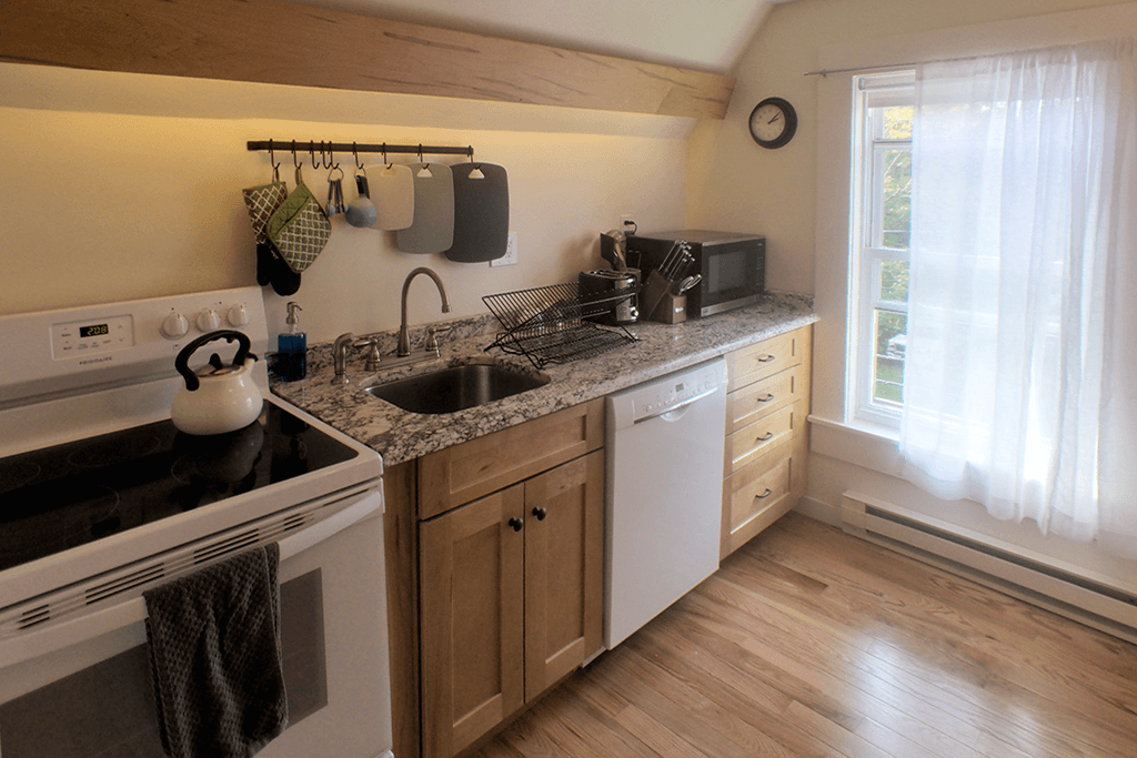 Lovely Greenfield Apartment 4