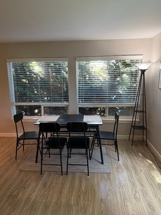 A Cozy & Stylish Stay in Seattle! 3
