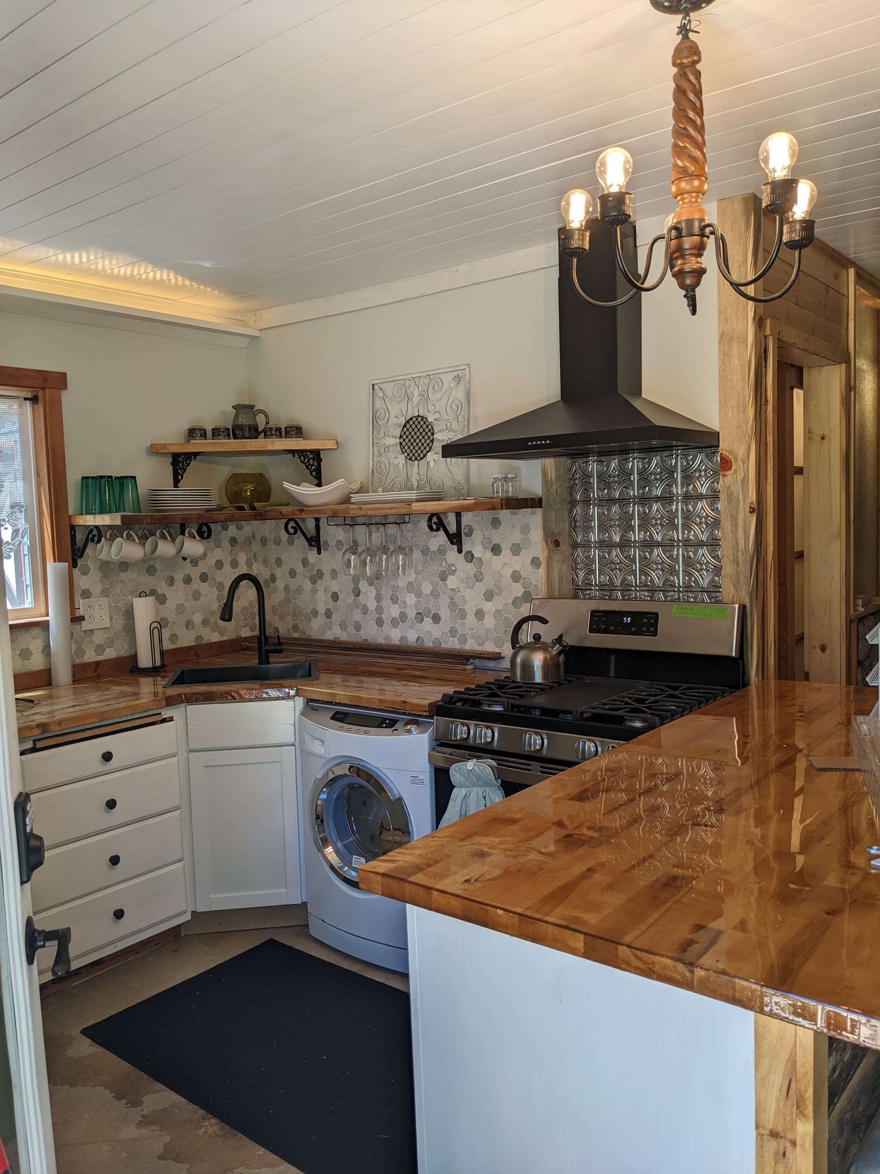 Beautiful property, great location 5