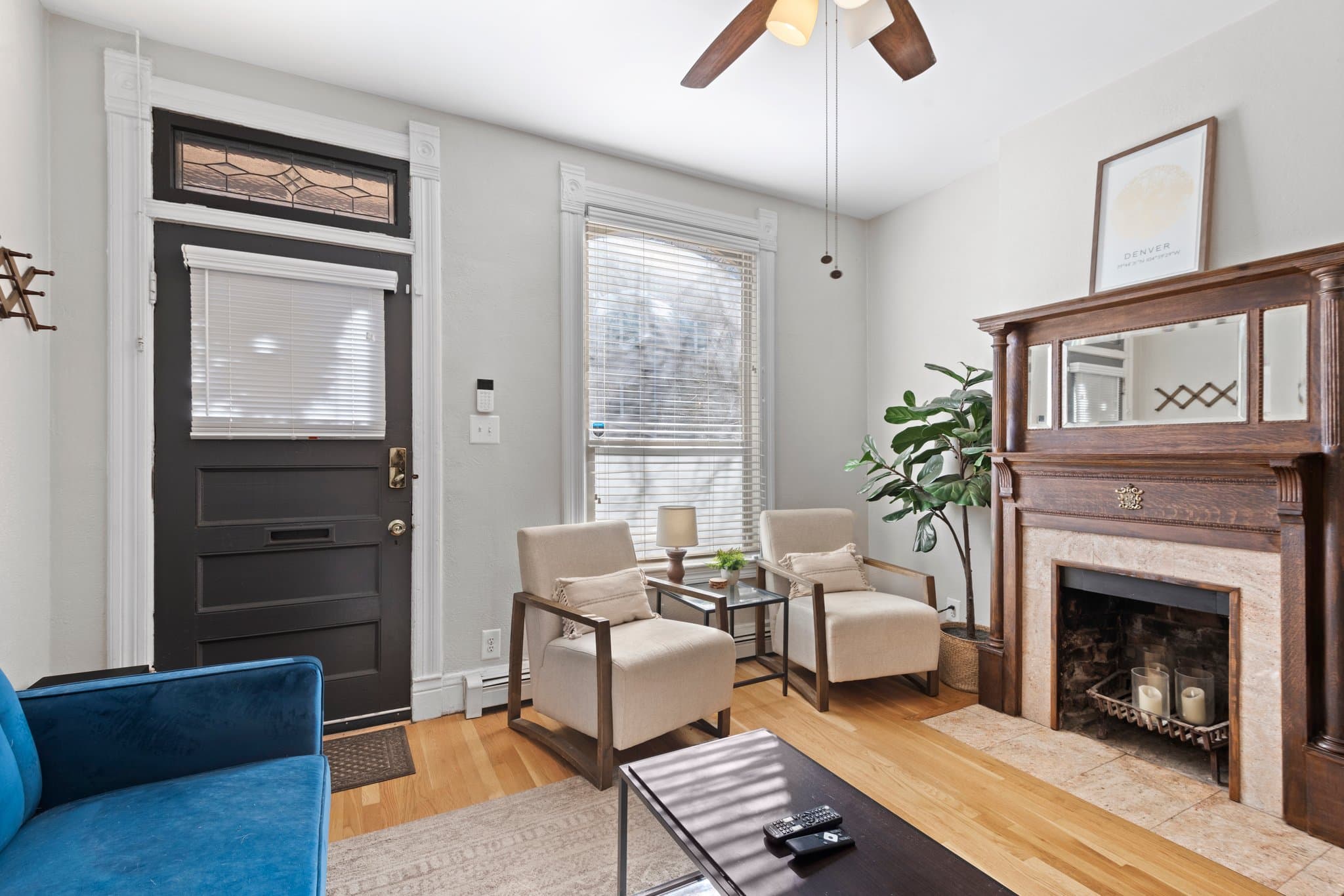 HISTORIC Rowhome in Uptown Denver