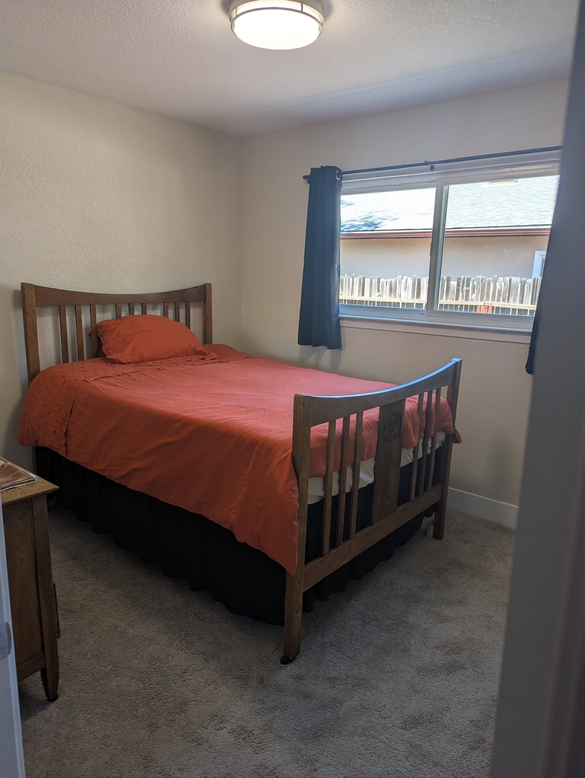 Quiet 1/1  room near Mercy San Juan