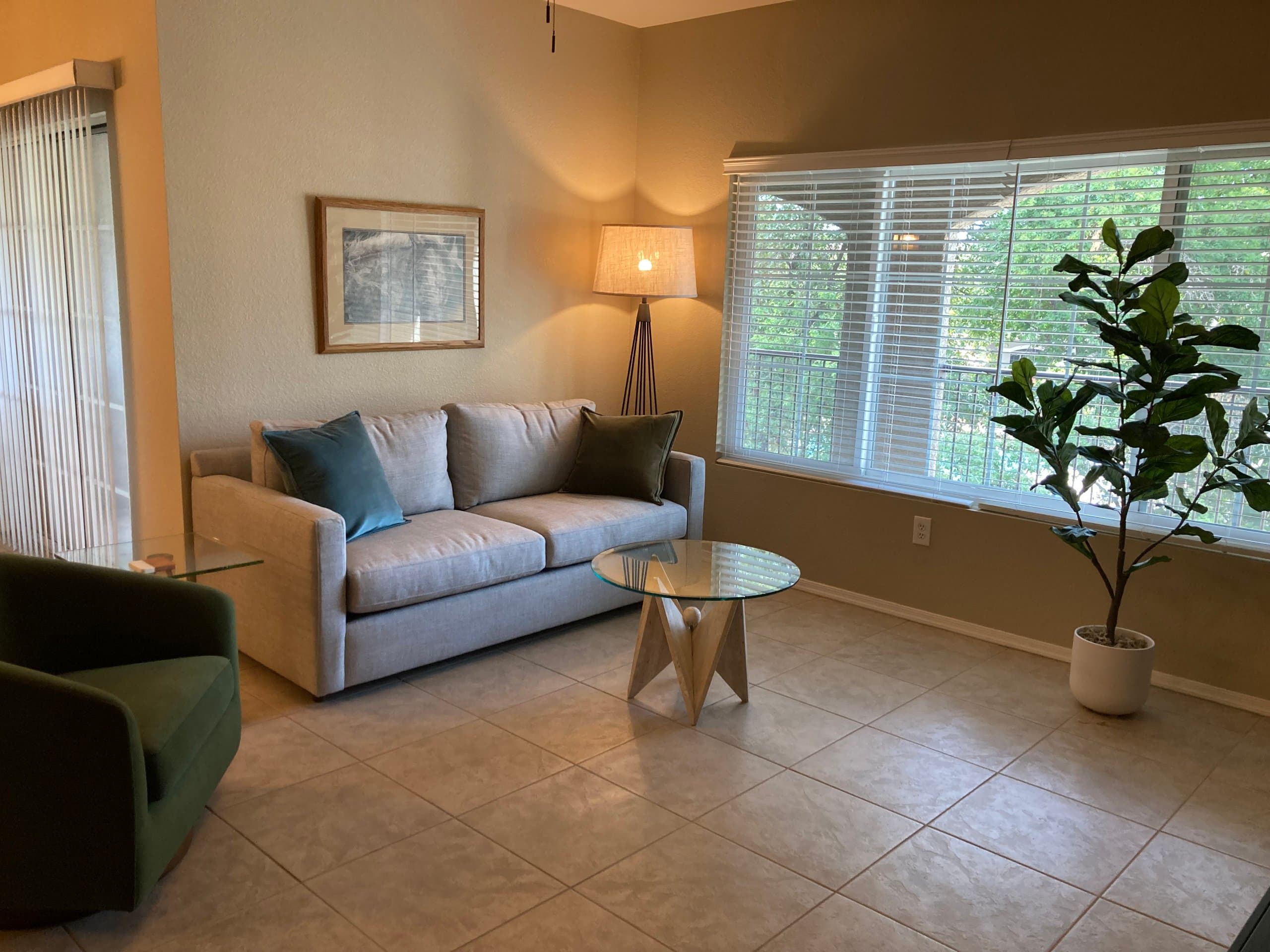 2 BR plus den in resort-style condo 5