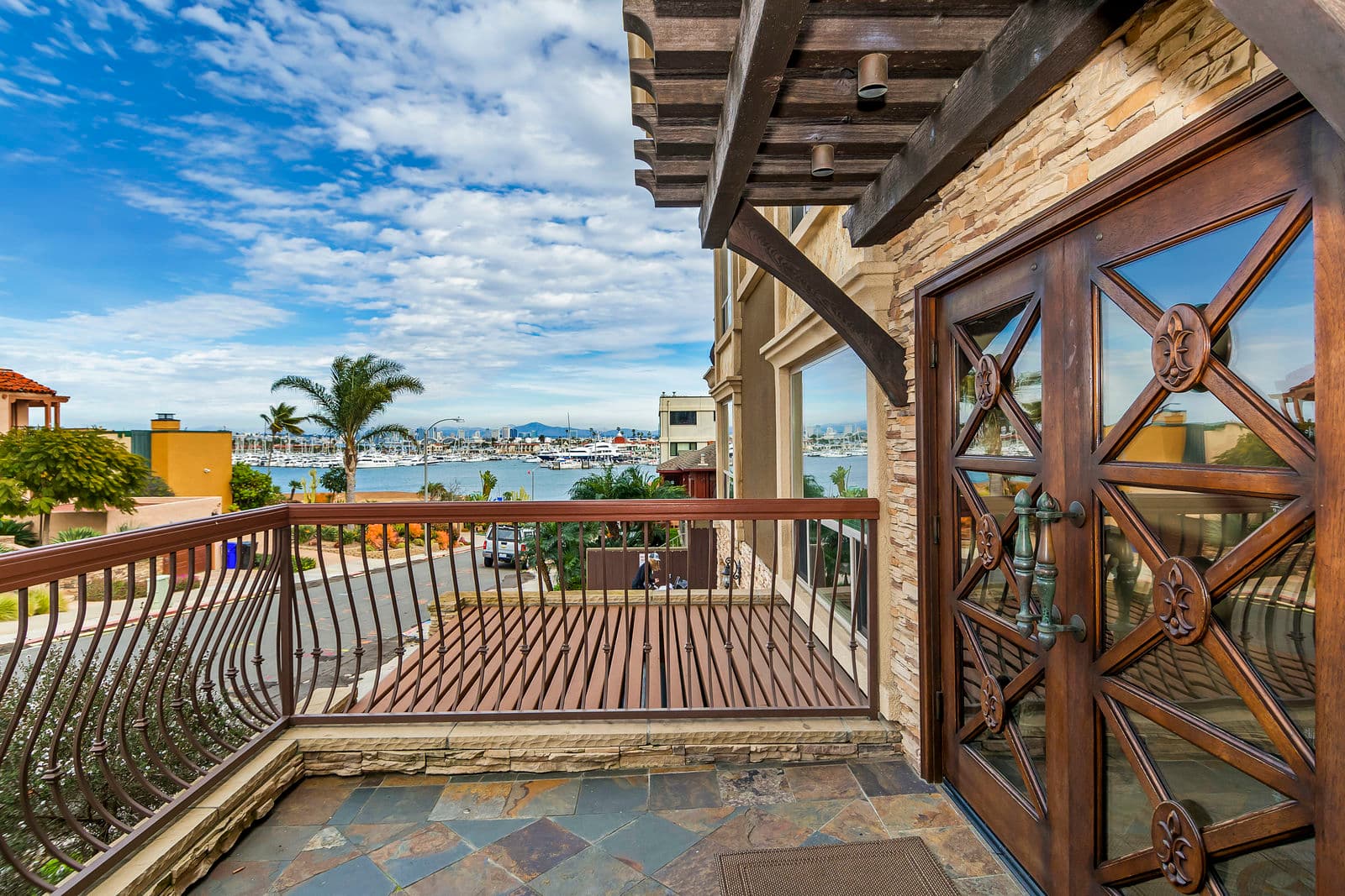 1300 sq.ft spacious open  2
